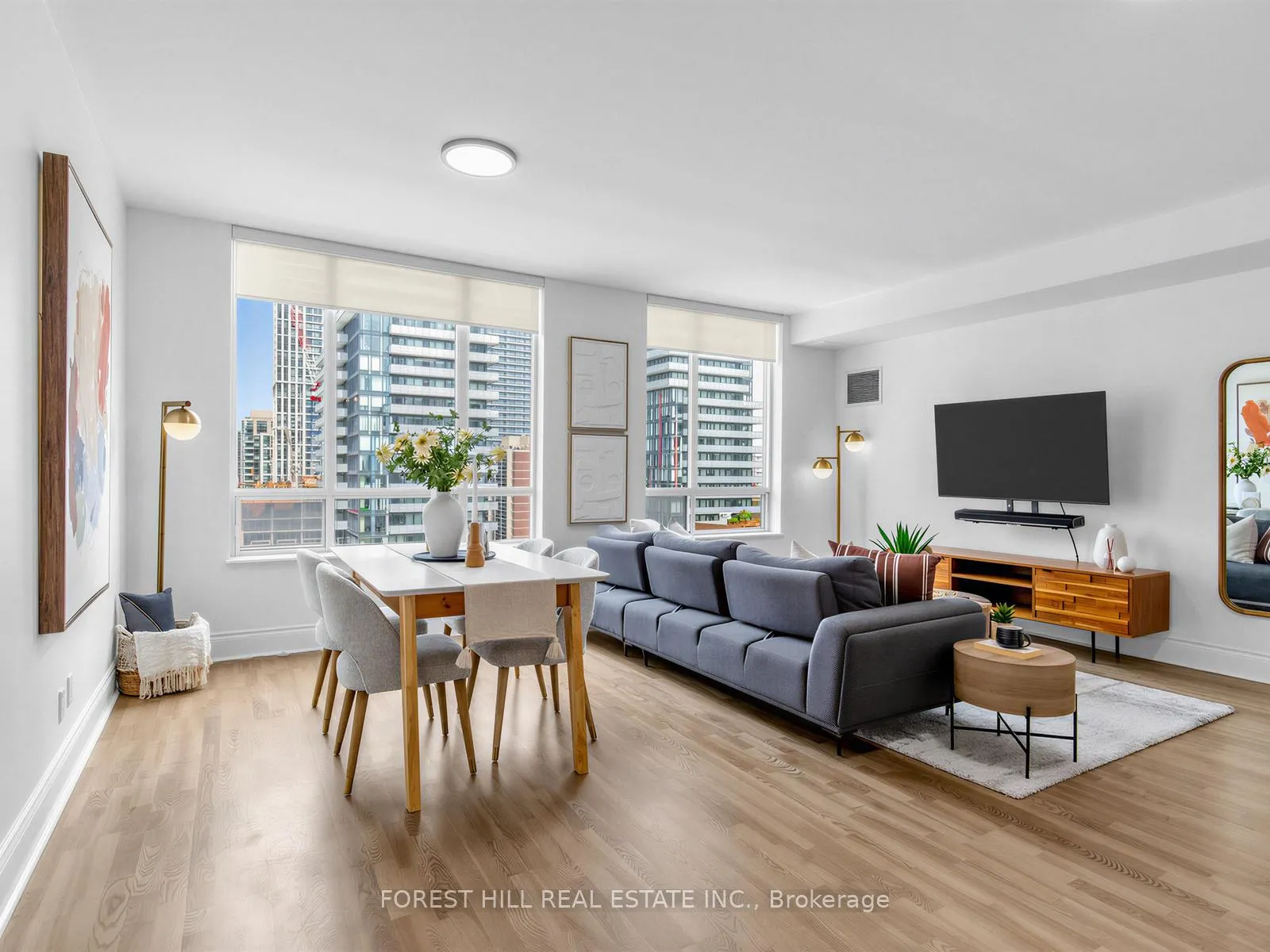 Photo 6 of Unit 1514, 123 Eglinton Avenue E, Toronto, Mount Pleasant West — HOMEH