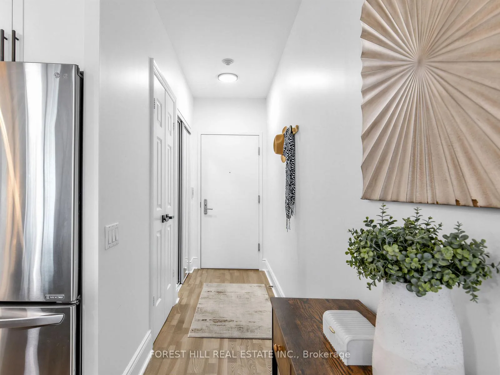 Photo 16 of Unit 1514, 123 Eglinton Avenue E, Toronto, Mount Pleasant West — HOMEH