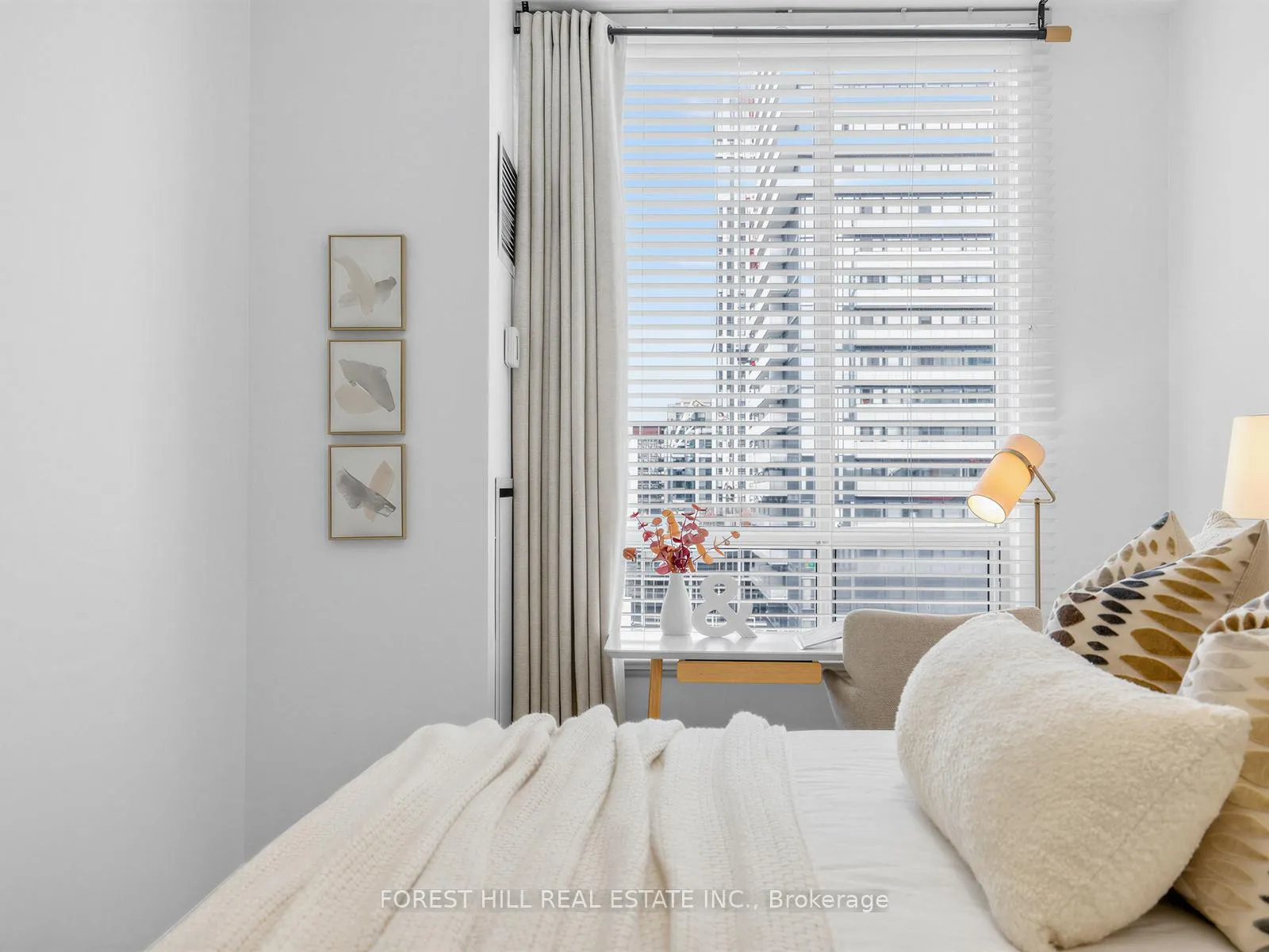 Photo 18 of Unit 1514, 123 Eglinton Avenue E, Toronto, Mount Pleasant West — HOMEH
