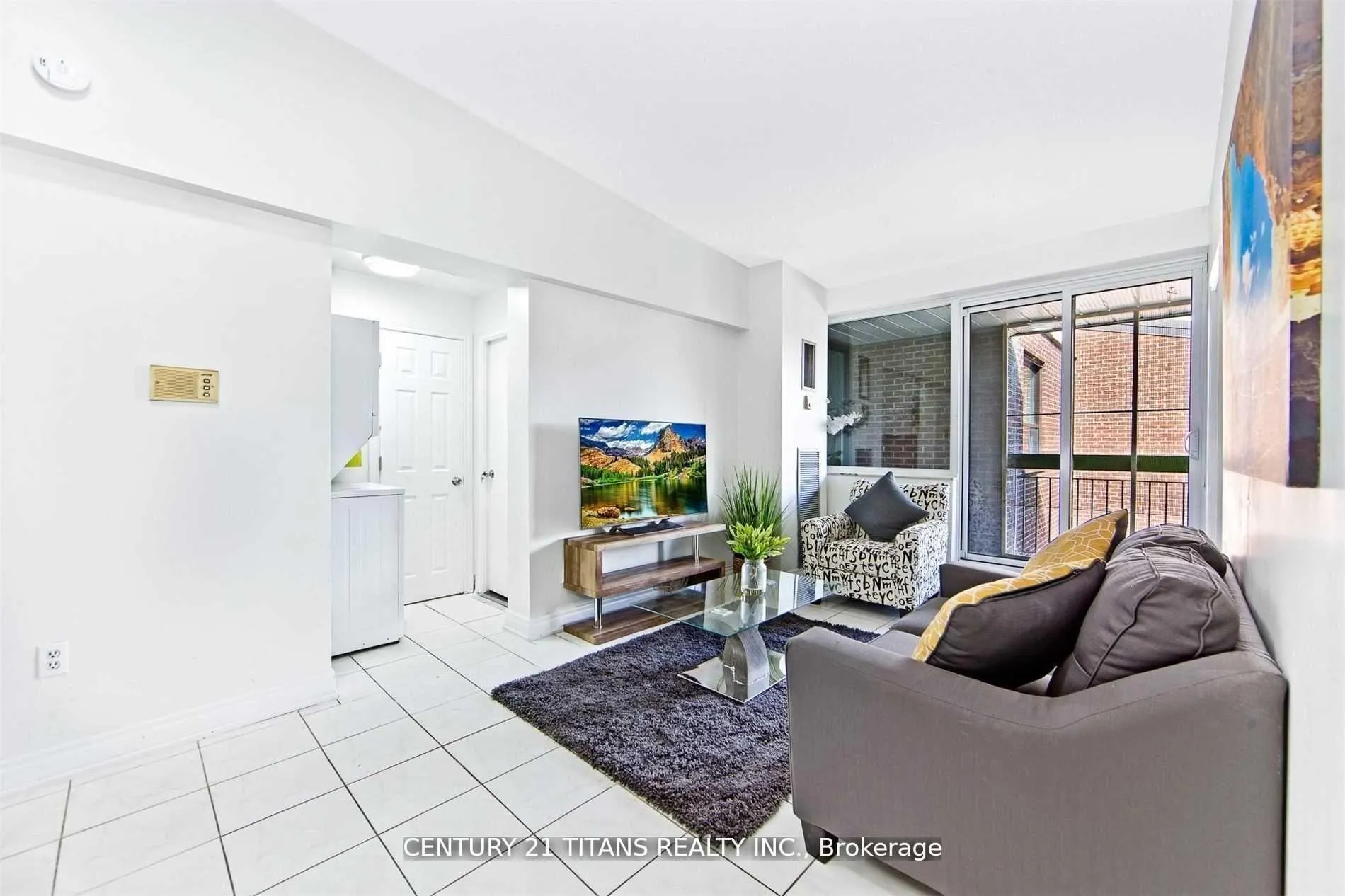 Photo 2 of Unit #510, 4064 Lawrence Avenue E, Scarborough, West Hill — HOMEH