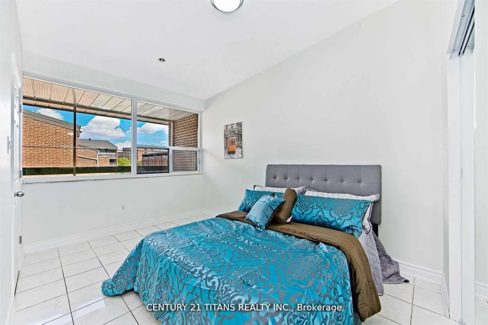 Photo 8 of Unit #510, 4064 Lawrence Avenue E, Scarborough, West Hill — HOMEH