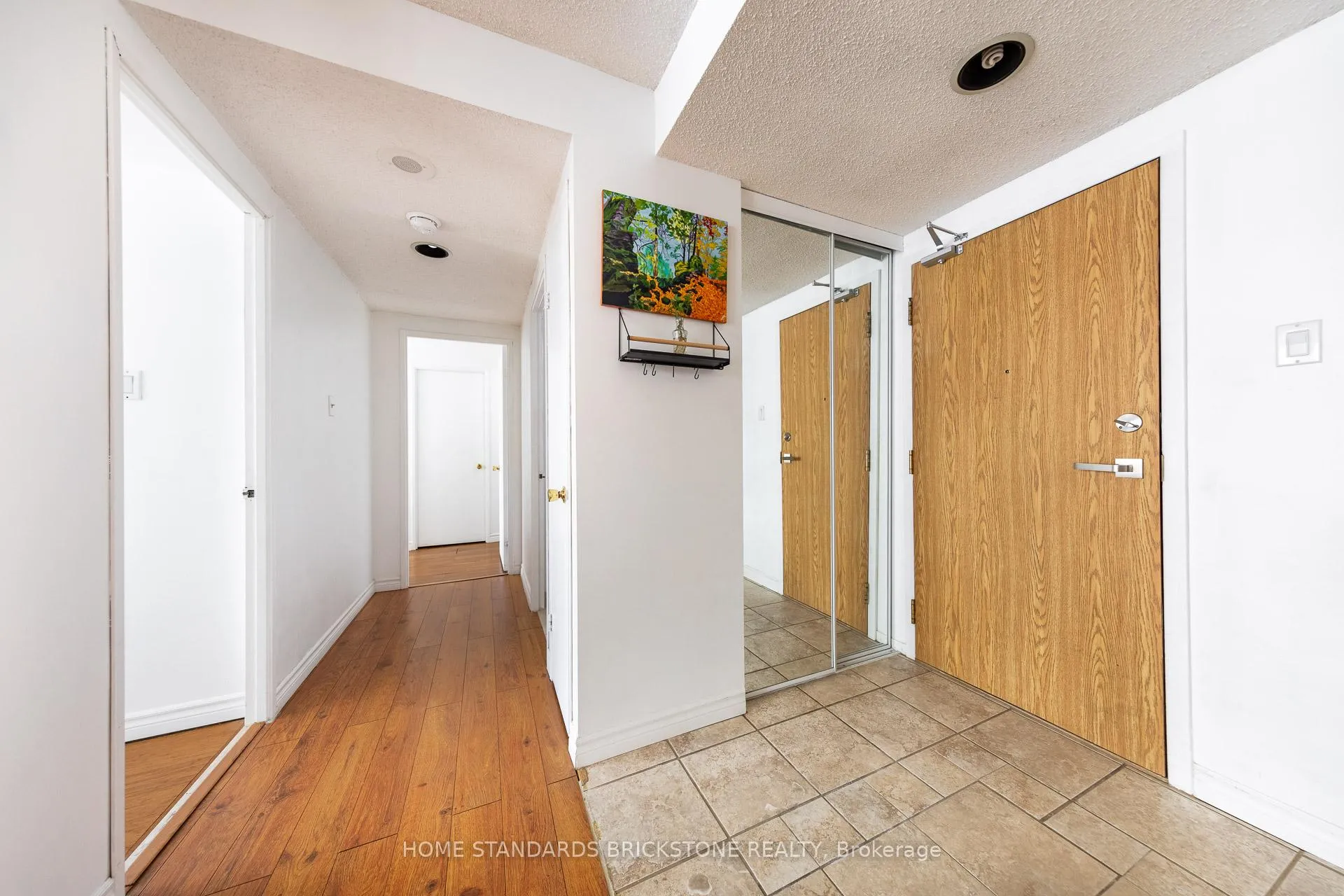 Photo 12 of Unit 205, 7601 Bathurst Street W, Vaughan, Crestwood-Springfarm-Yorkhill — HOMEH