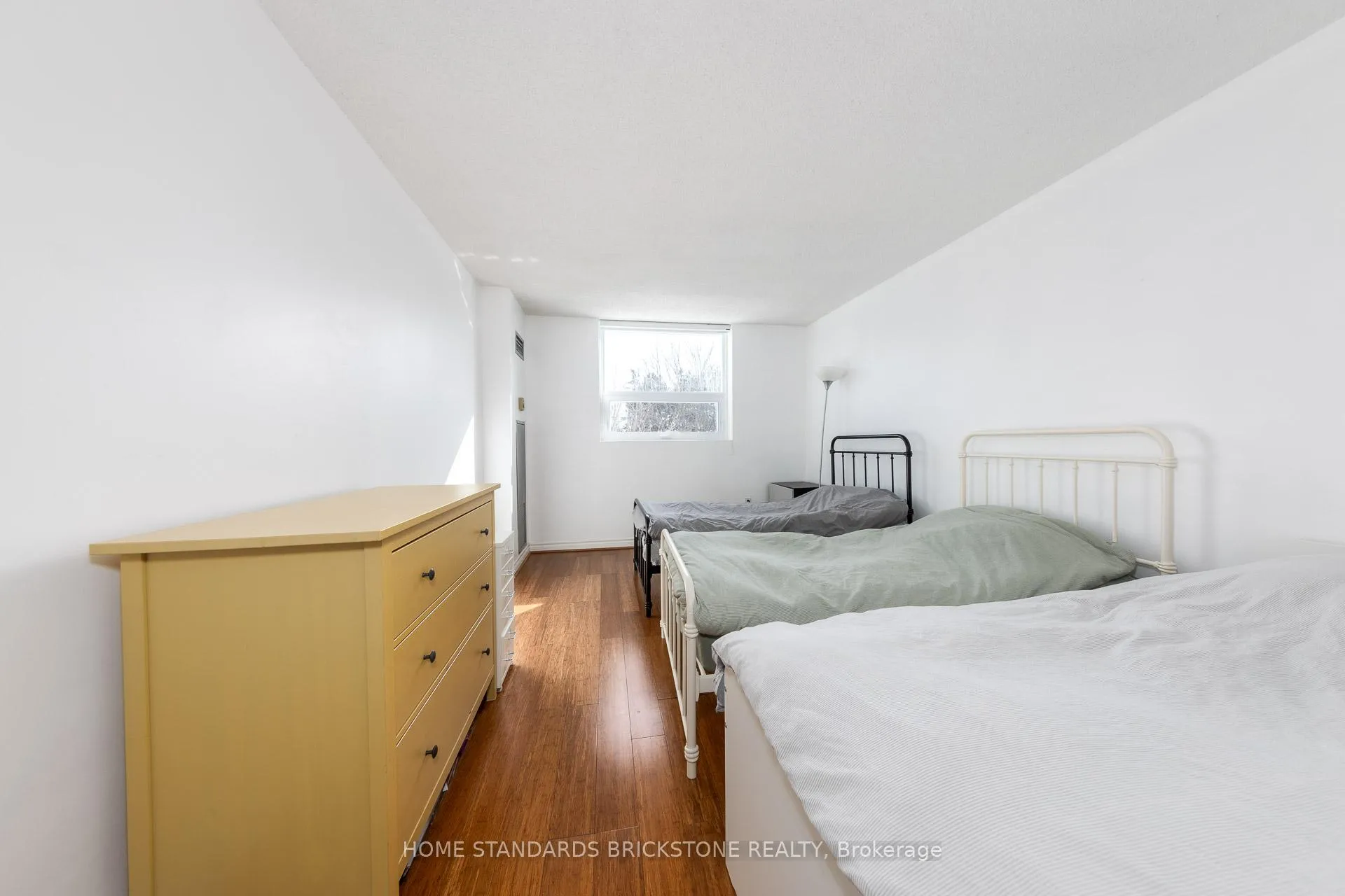 Photo 13 of Unit 205, 7601 Bathurst Street W, Vaughan, Crestwood-Springfarm-Yorkhill — HOMEH