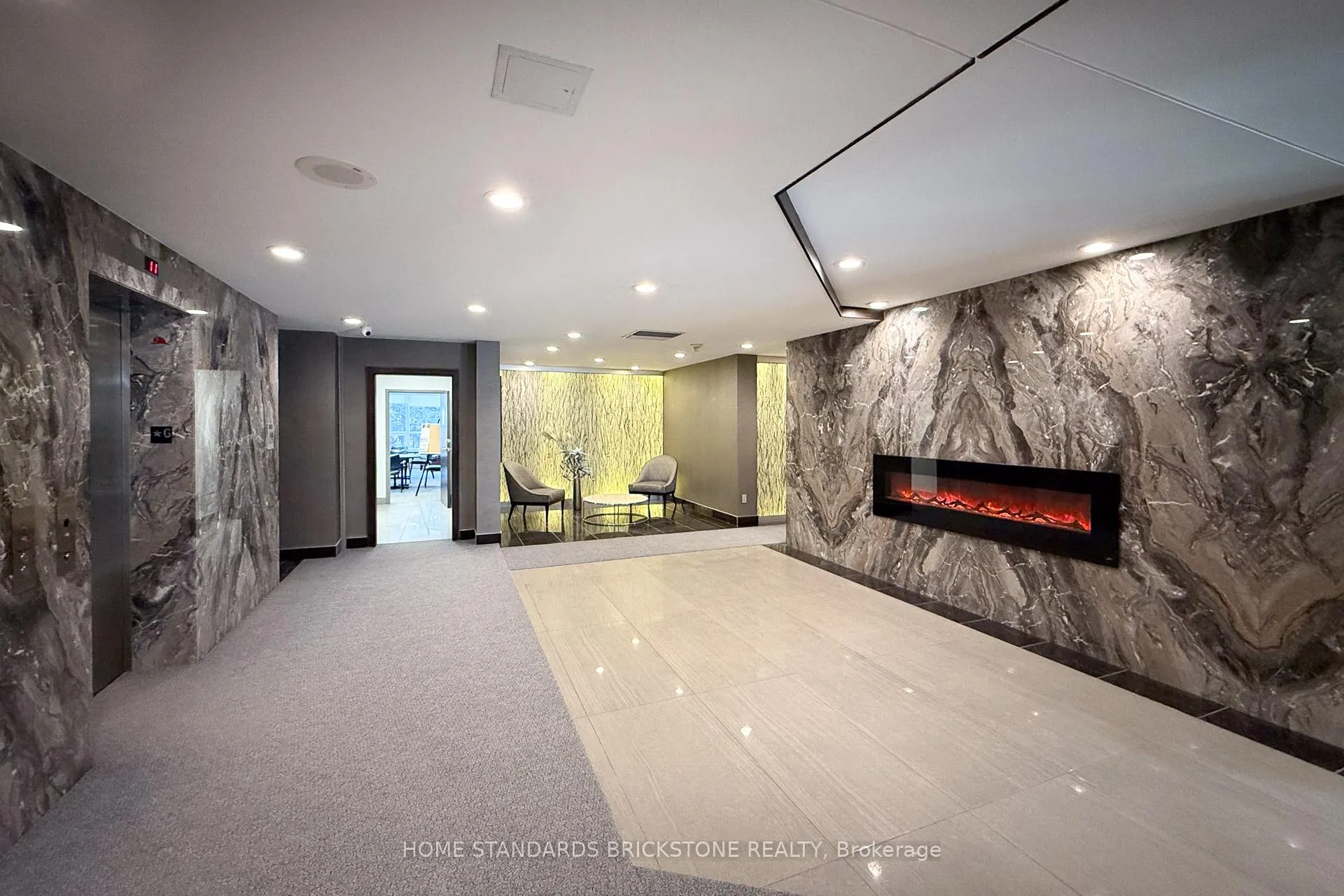 Photo 22 of Unit 205, 7601 Bathurst Street W, Vaughan, Crestwood-Springfarm-Yorkhill — HOMEH