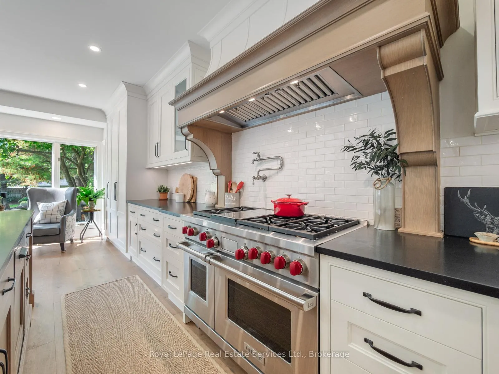Photo 15 of 74 West Street, Oakville, Bronte — HOMEH