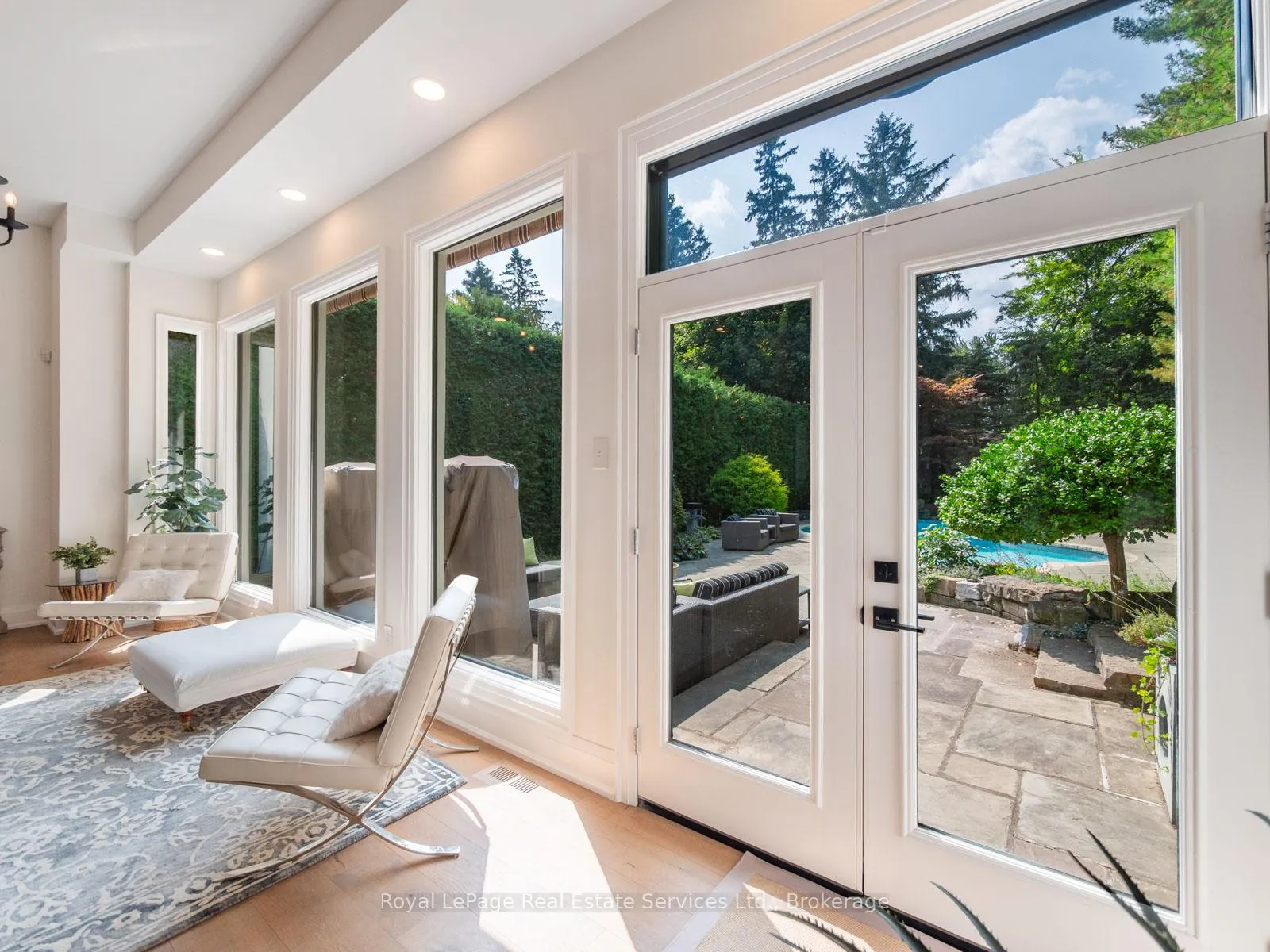 Photo 16 of 74 West Street, Oakville, Bronte — HOMEH