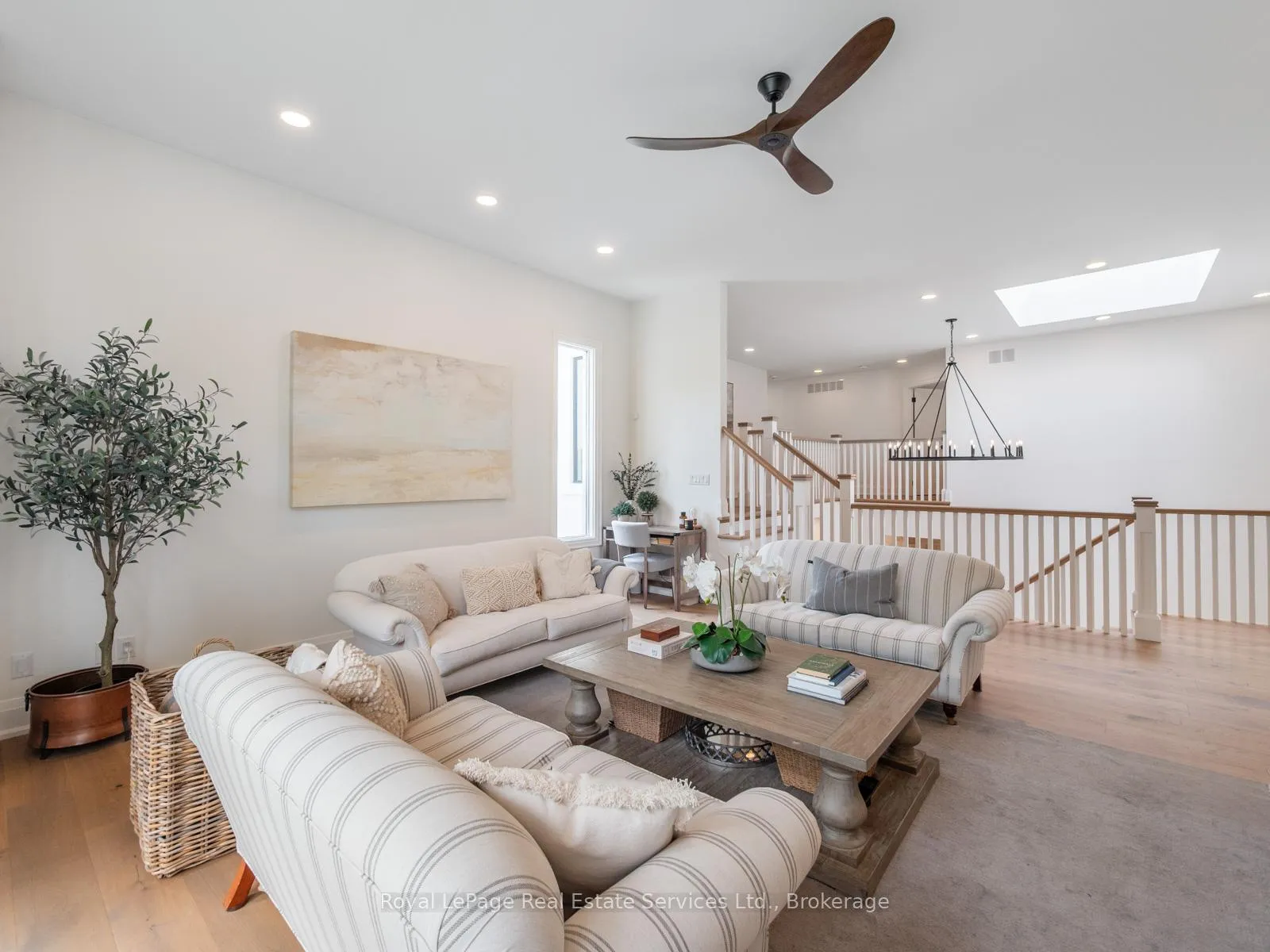 Photo 21 of 74 West Street, Oakville, Bronte — HOMEH
