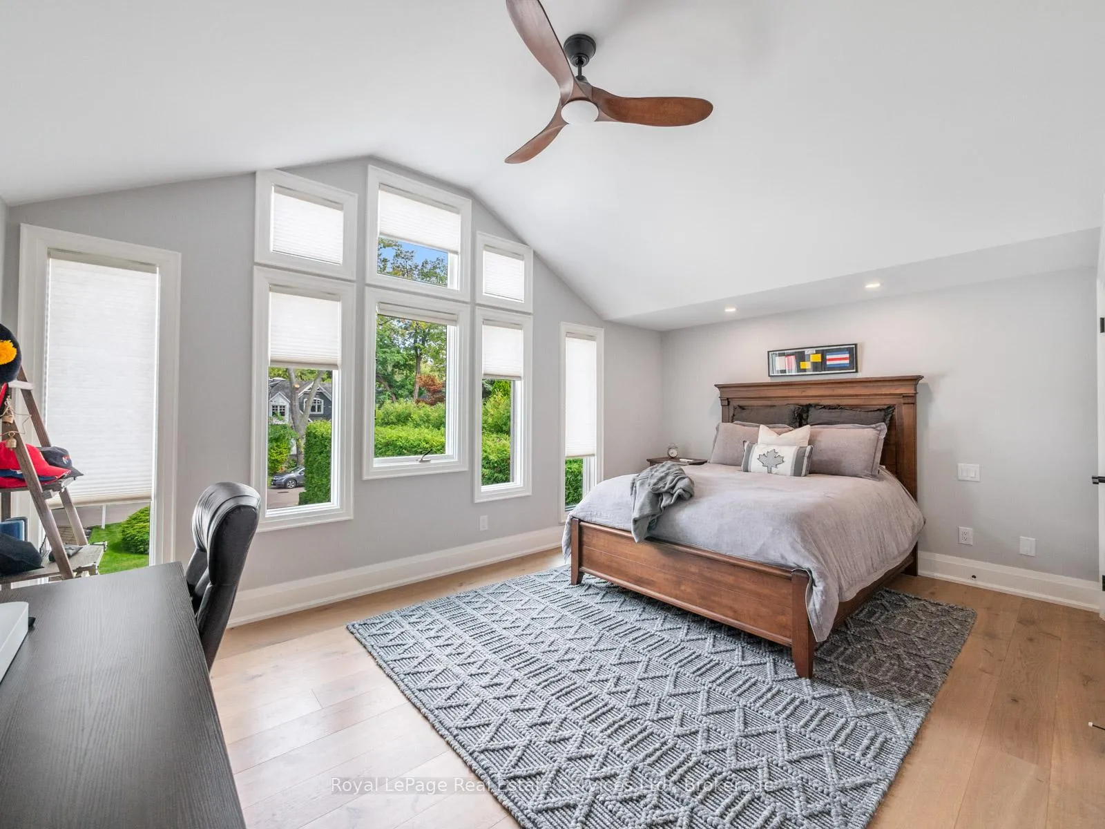 Photo 29 of 74 West Street, Oakville, Bronte — HOMEH