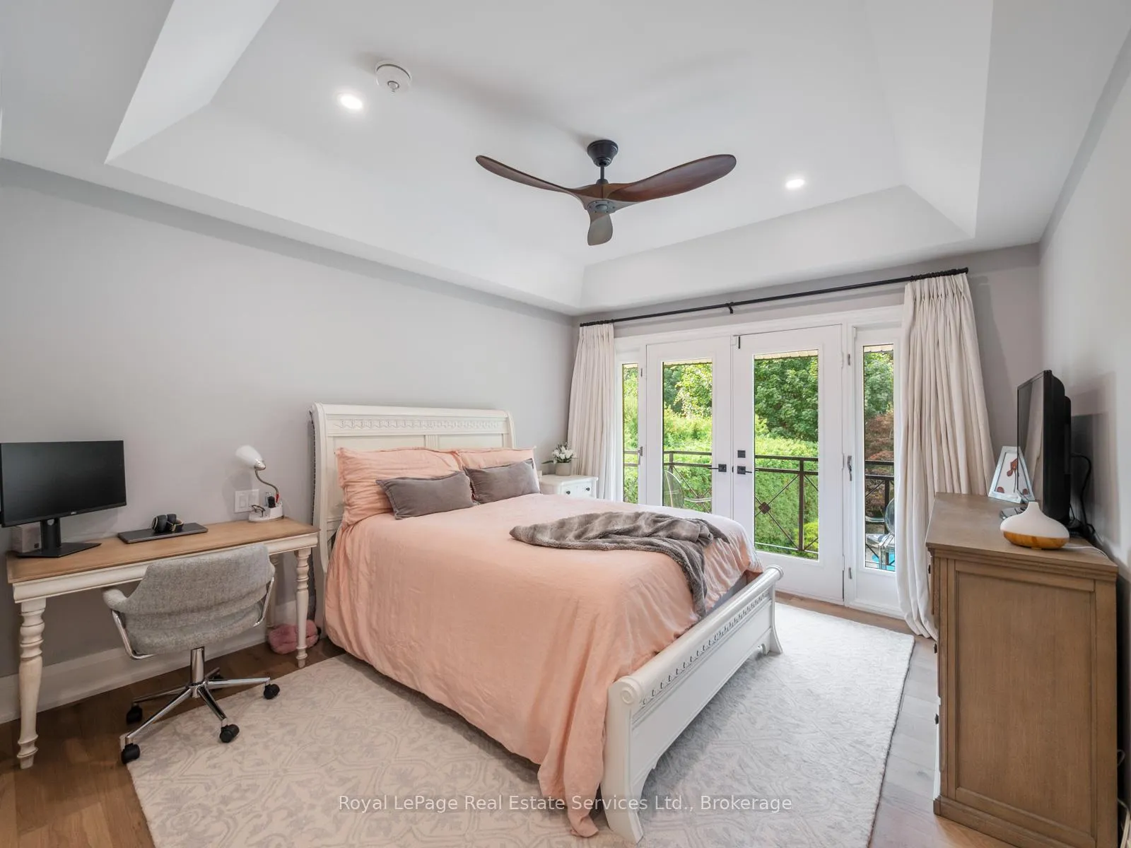 Photo 32 of 74 West Street, Oakville, Bronte — HOMEH