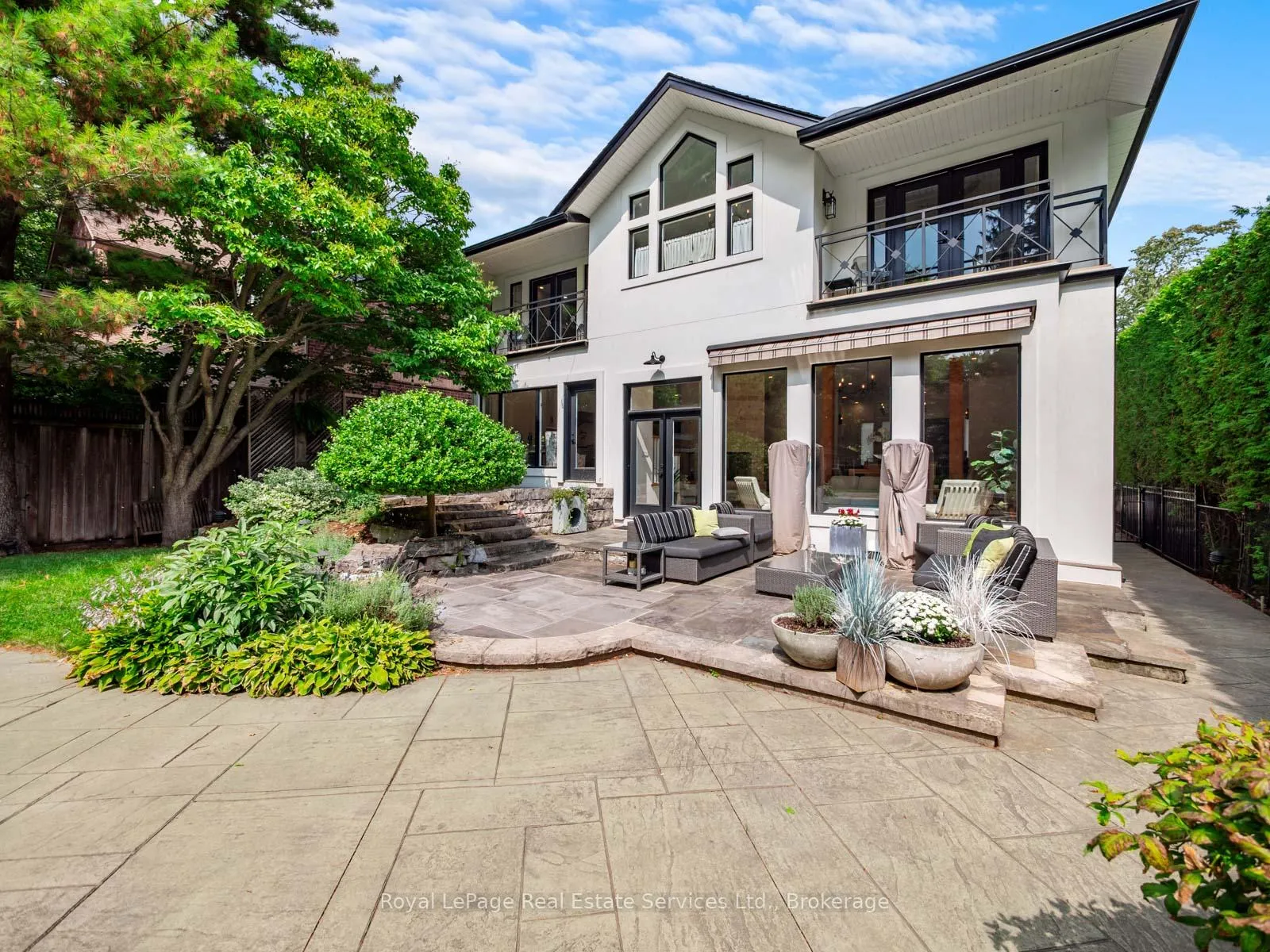 Photo 45 of 74 West Street, Oakville, Bronte — HOMEH