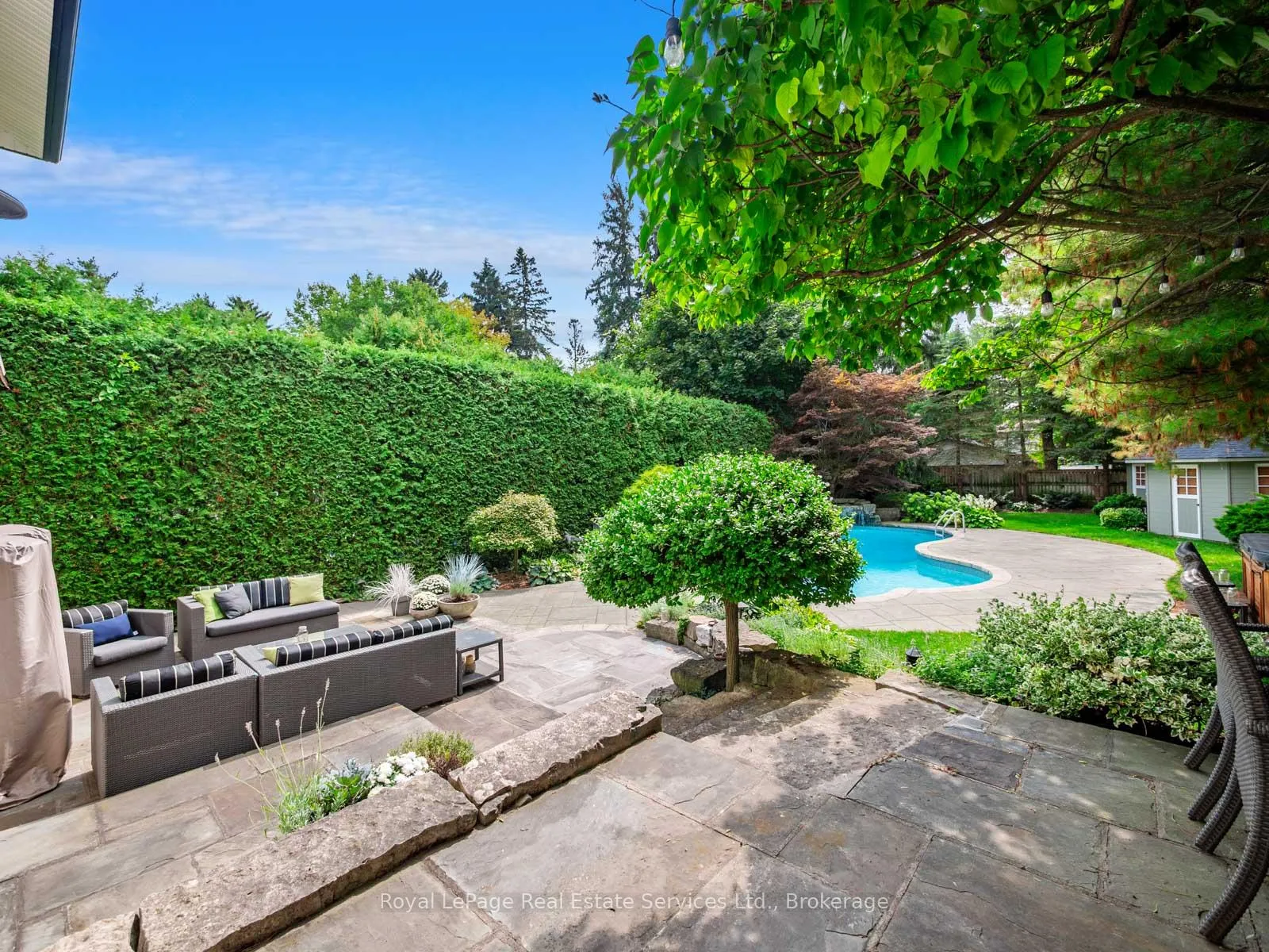 Photo 48 of 74 West Street, Oakville, Bronte — HOMEH