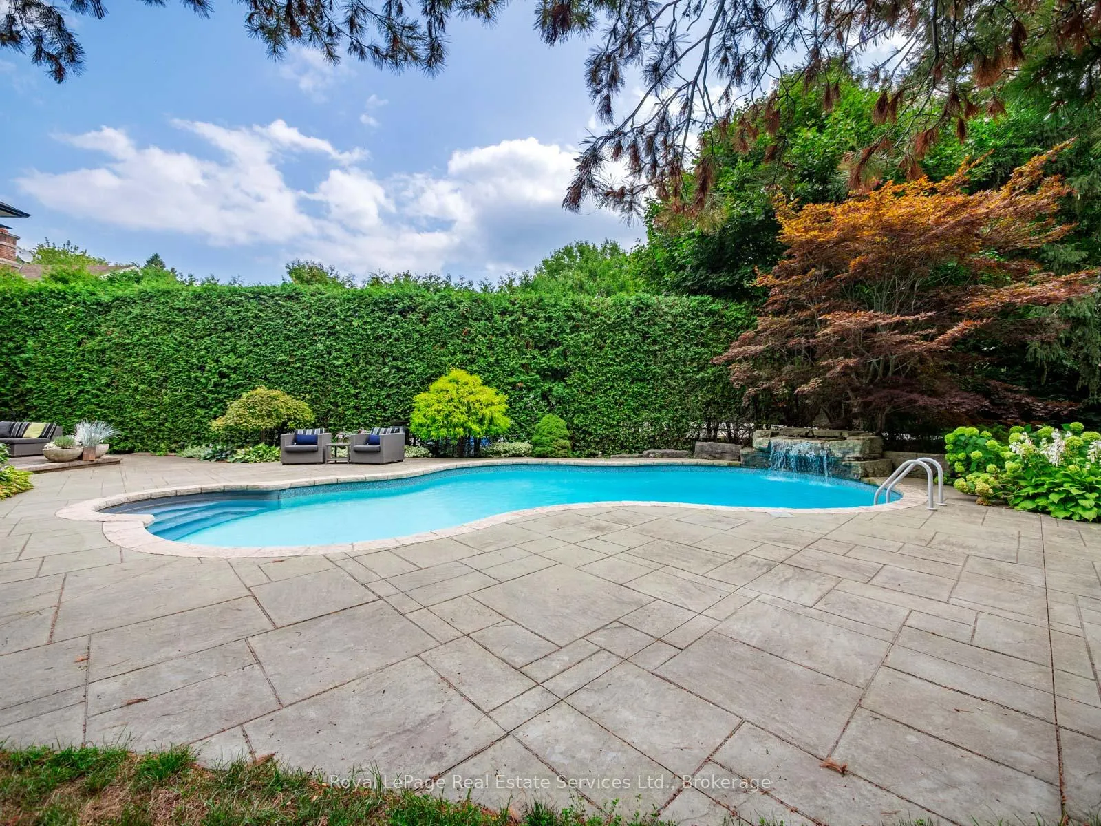 Photo 50 of 74 West Street, Oakville, Bronte — HOMEH