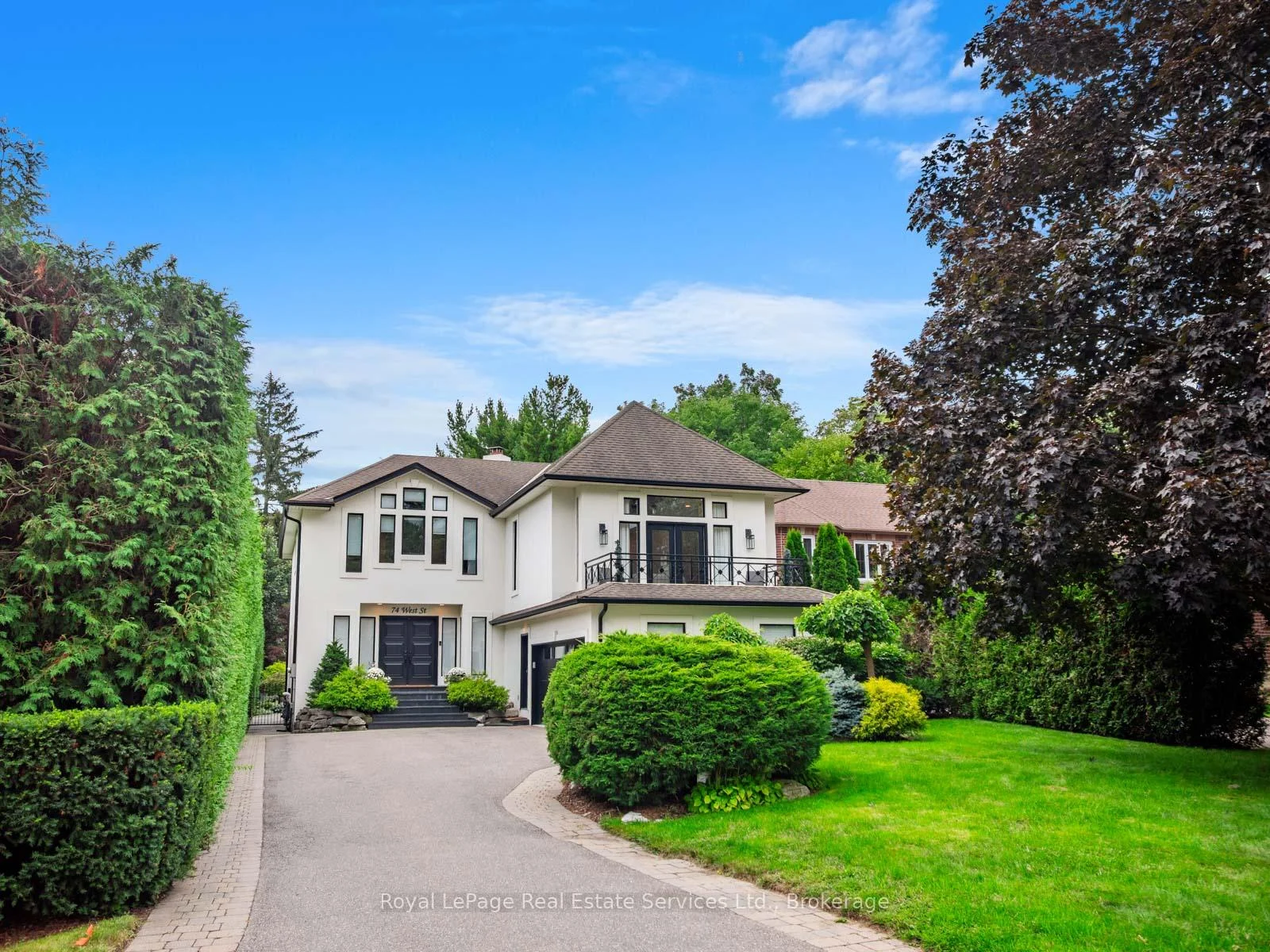 Photo 2 of 74 West Street, Oakville, Bronte — HOMEH