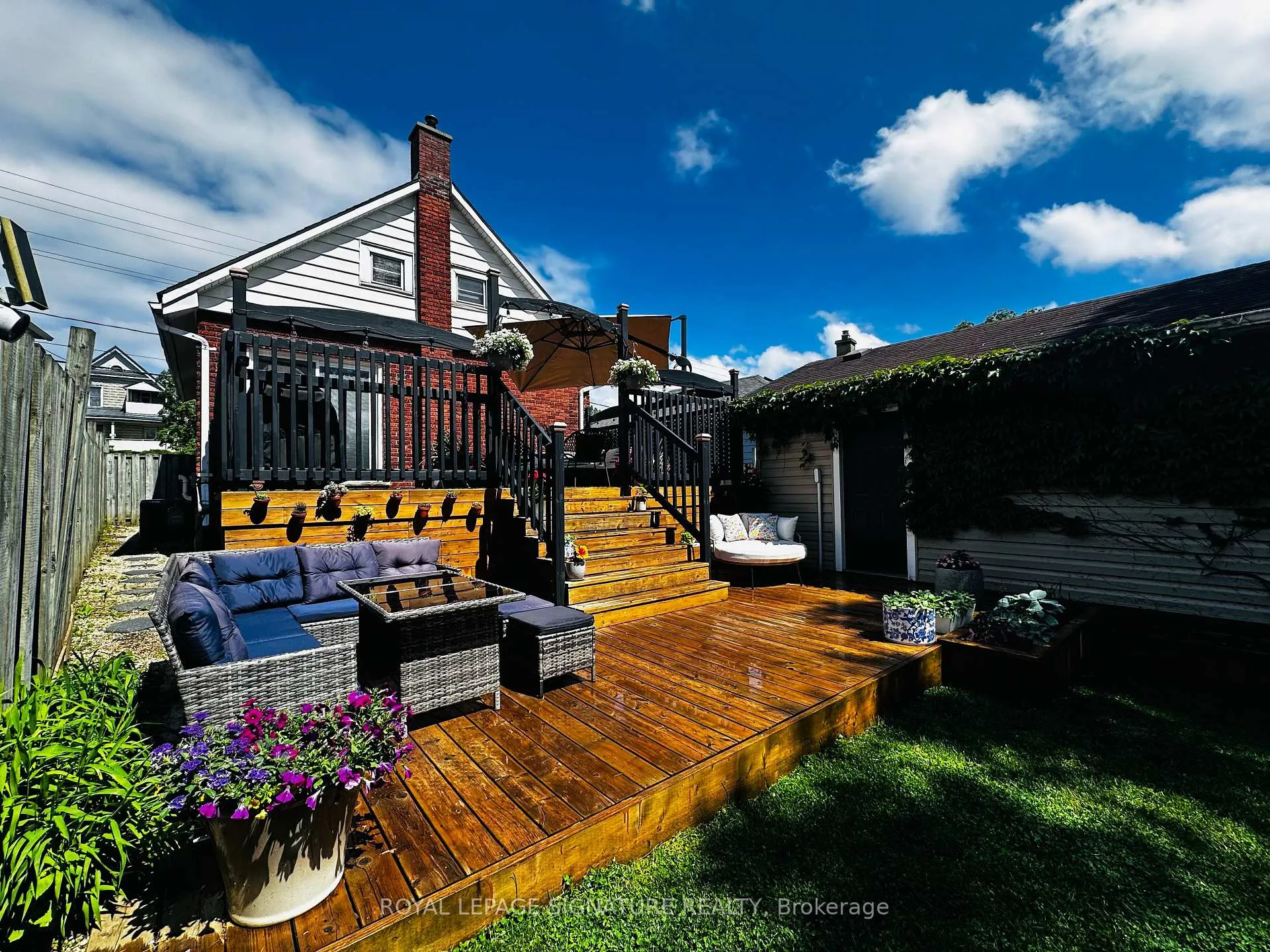 Photo 5 of 137 Lancaster Street W, Kitchener, Northward — HOMEH