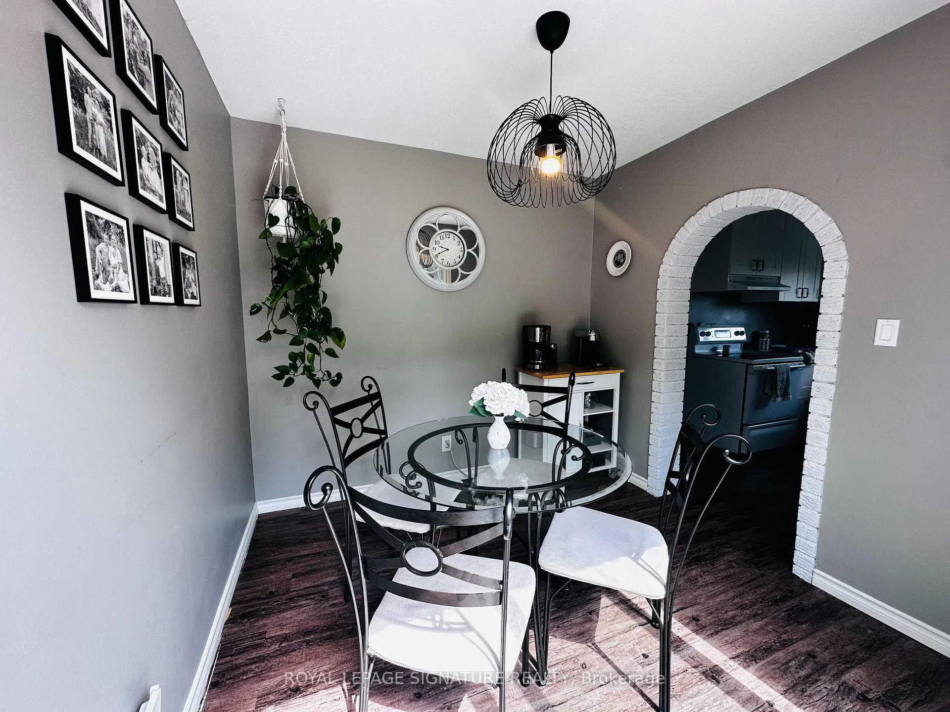 Photo 7 of 137 Lancaster Street W, Kitchener, Northward — HOMEH