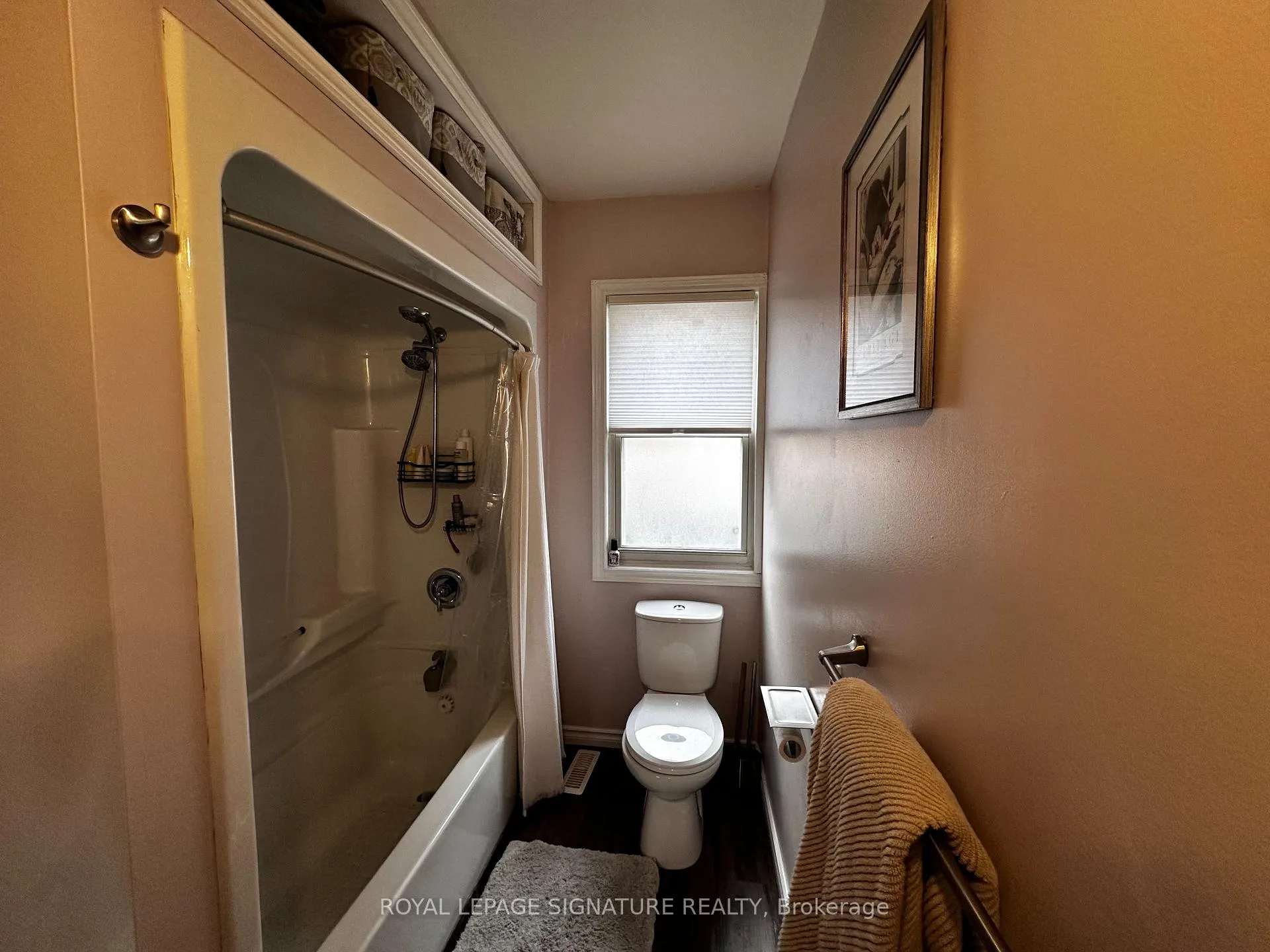 Photo 16 of 137 Lancaster Street W, Kitchener, Northward — HOMEH