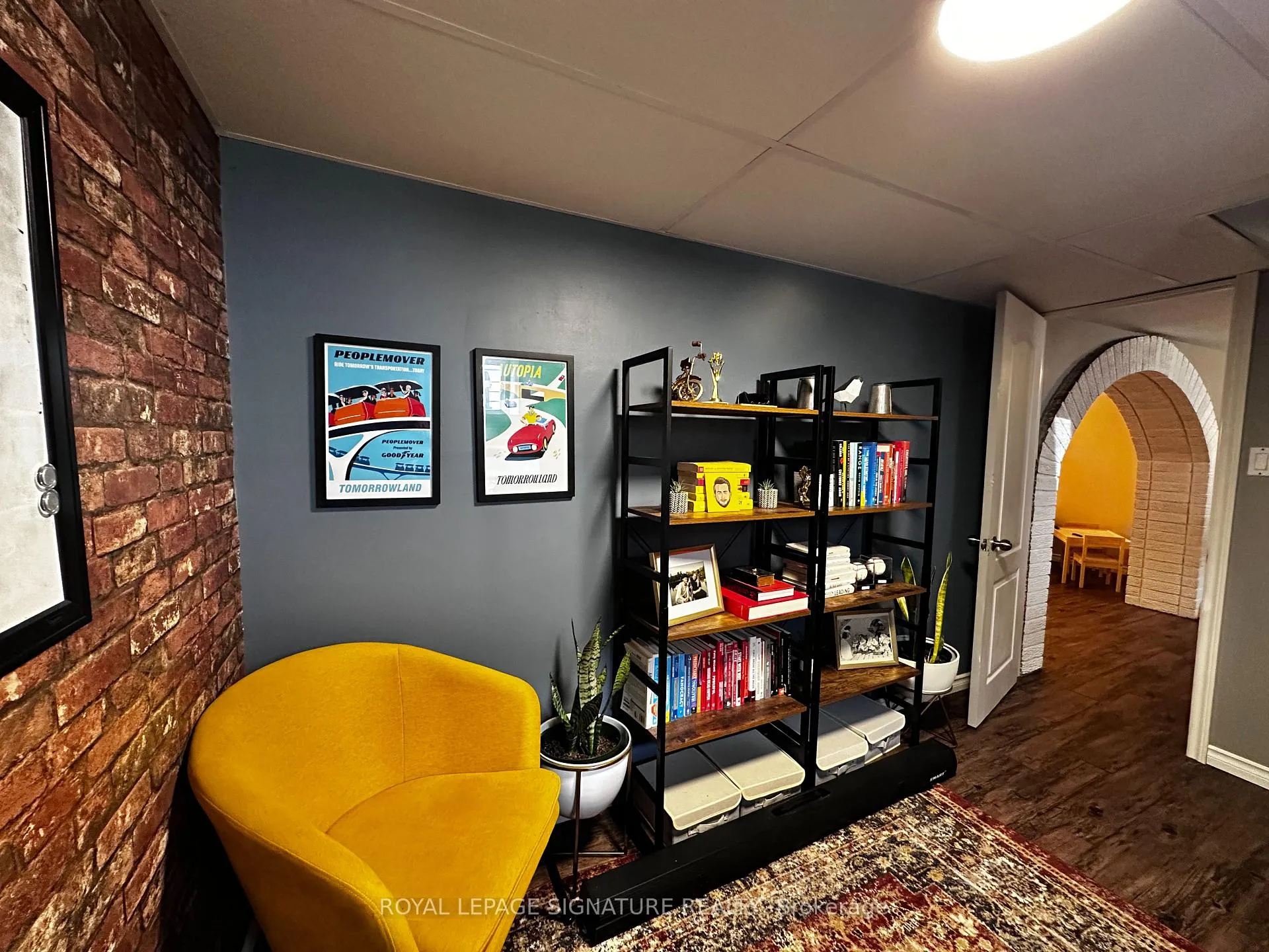 Photo 26 of 137 Lancaster Street W, Kitchener, Northward — HOMEH