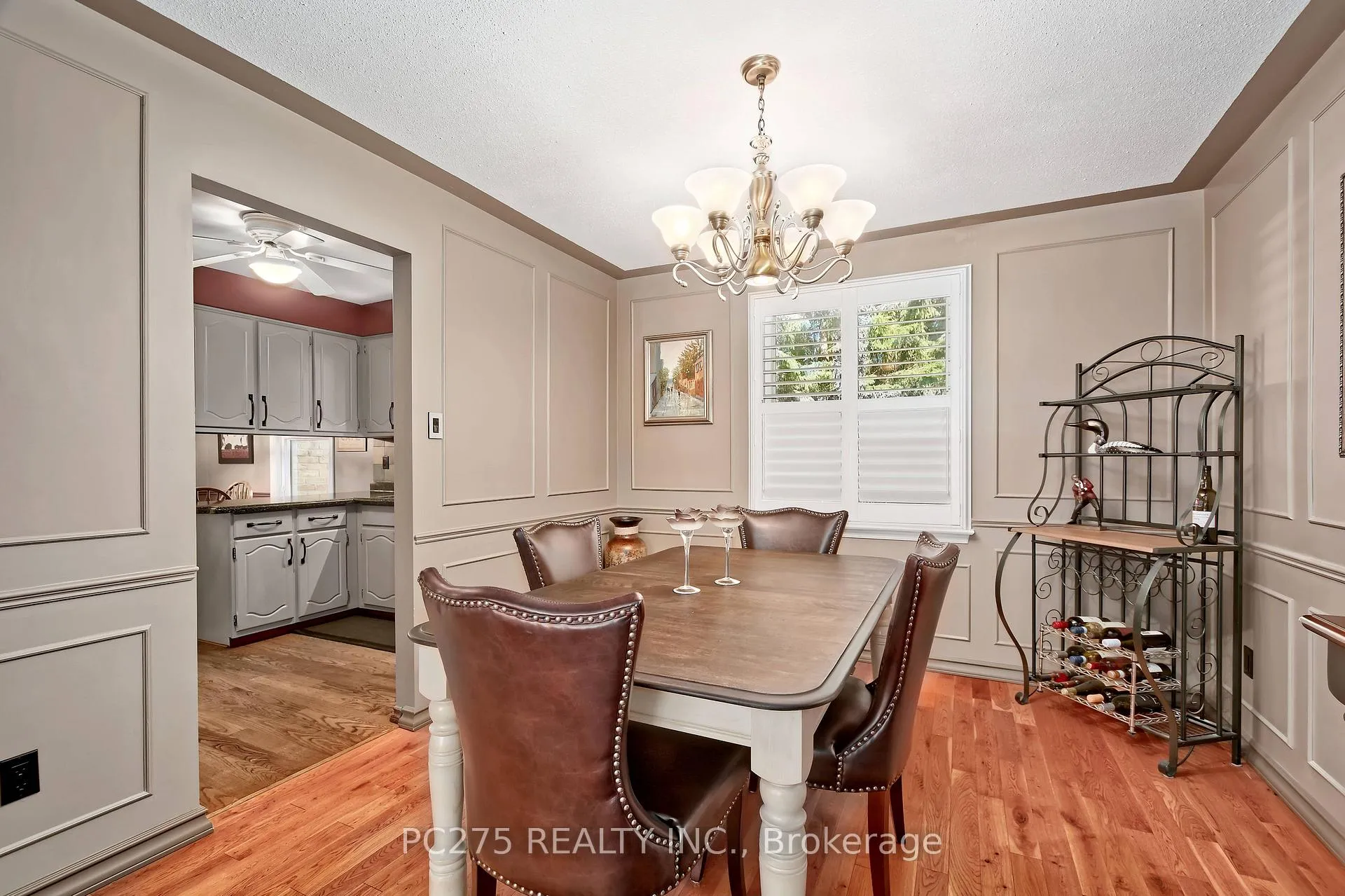 Photo 9 of 27 Portal Crescent, London, North C — HOMEH