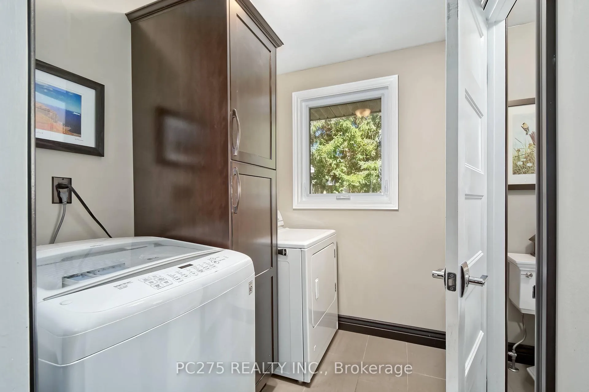 Photo 18 of 27 Portal Crescent, London, North C — HOMEH