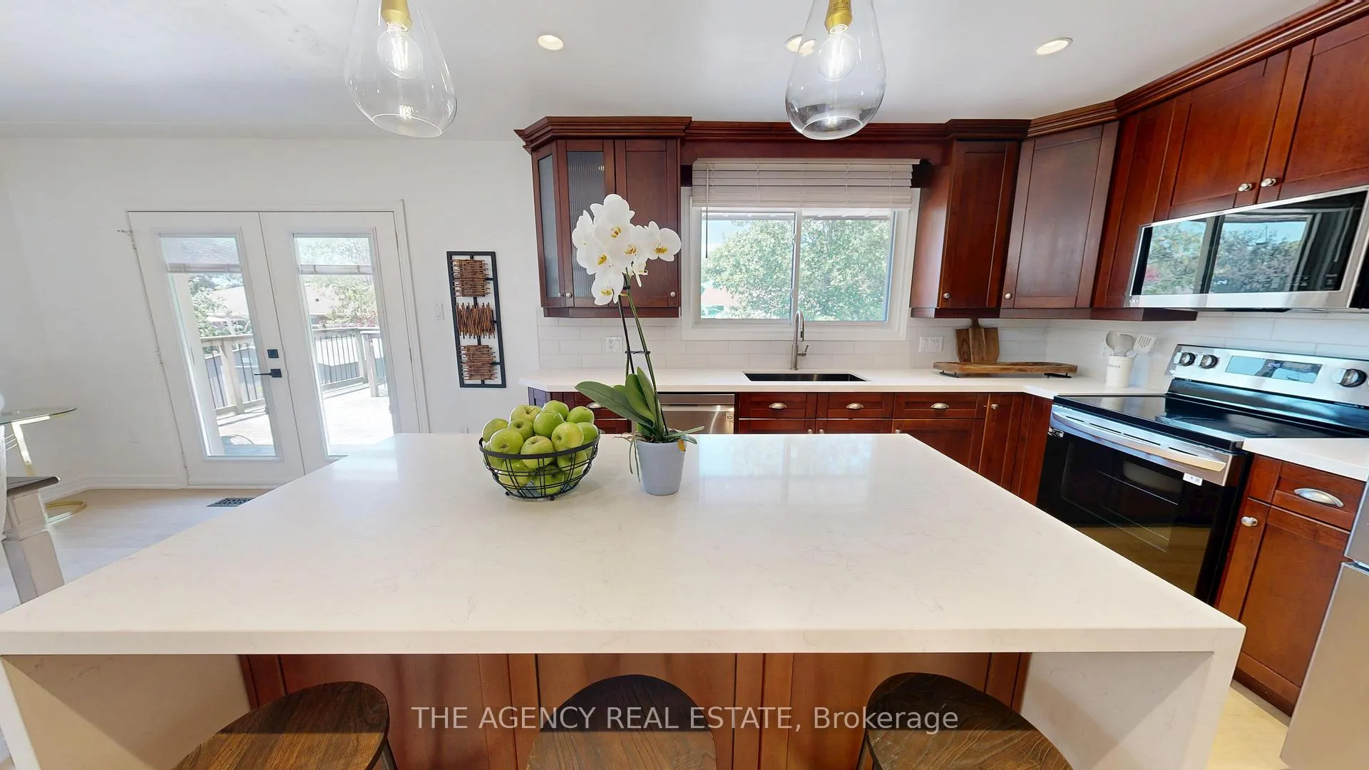 Photo 22 of 166 Fairview Avenue W, St. Thomas — HOMEH