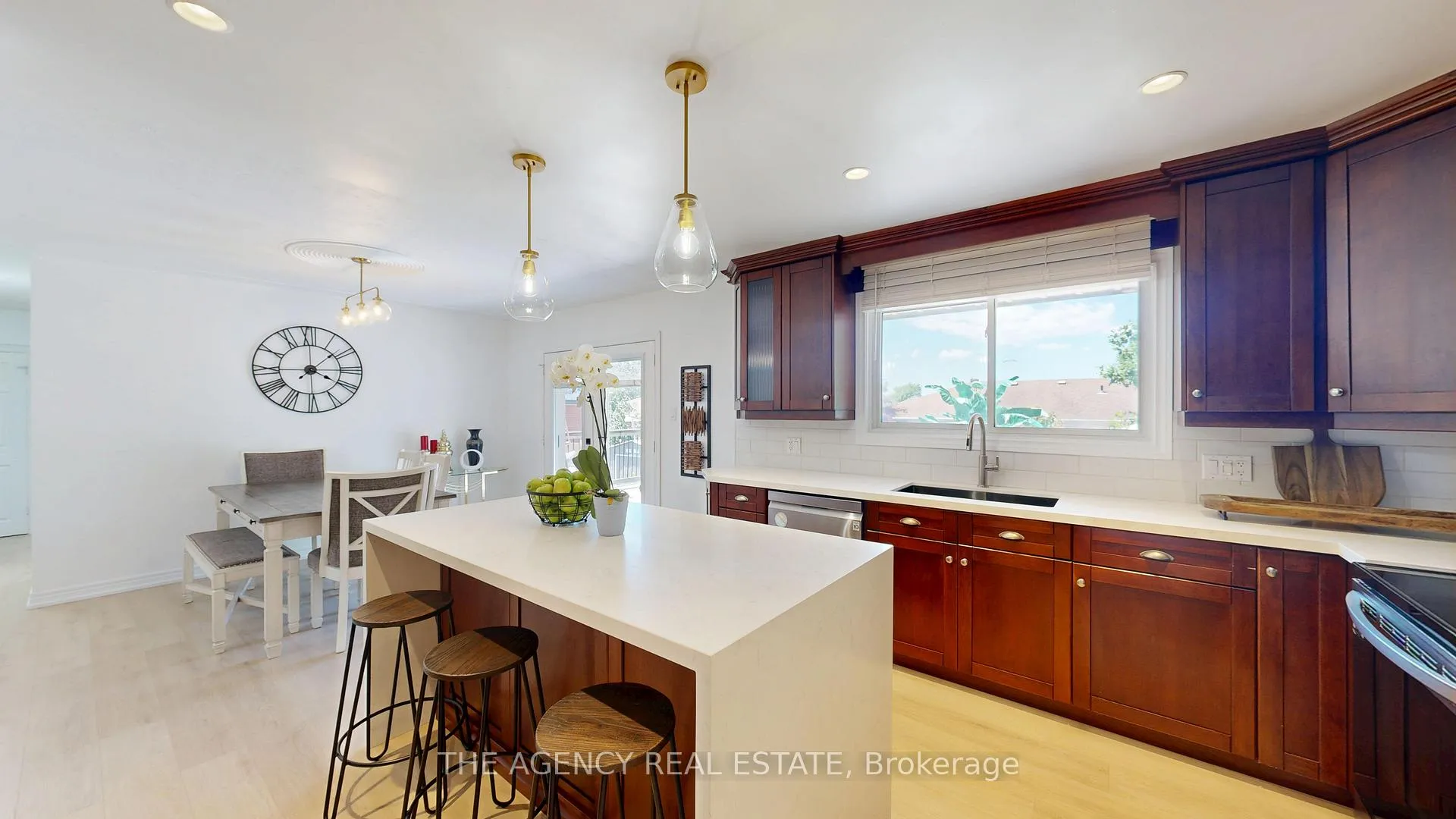 Photo 24 of 166 Fairview Avenue W, St. Thomas — HOMEH