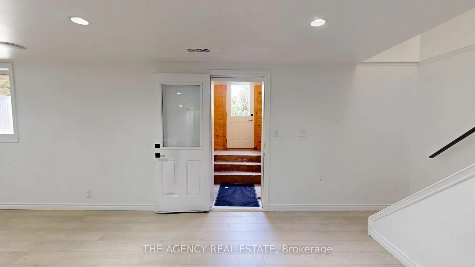 Photo 43 of 166 Fairview Avenue W, St. Thomas — HOMEH