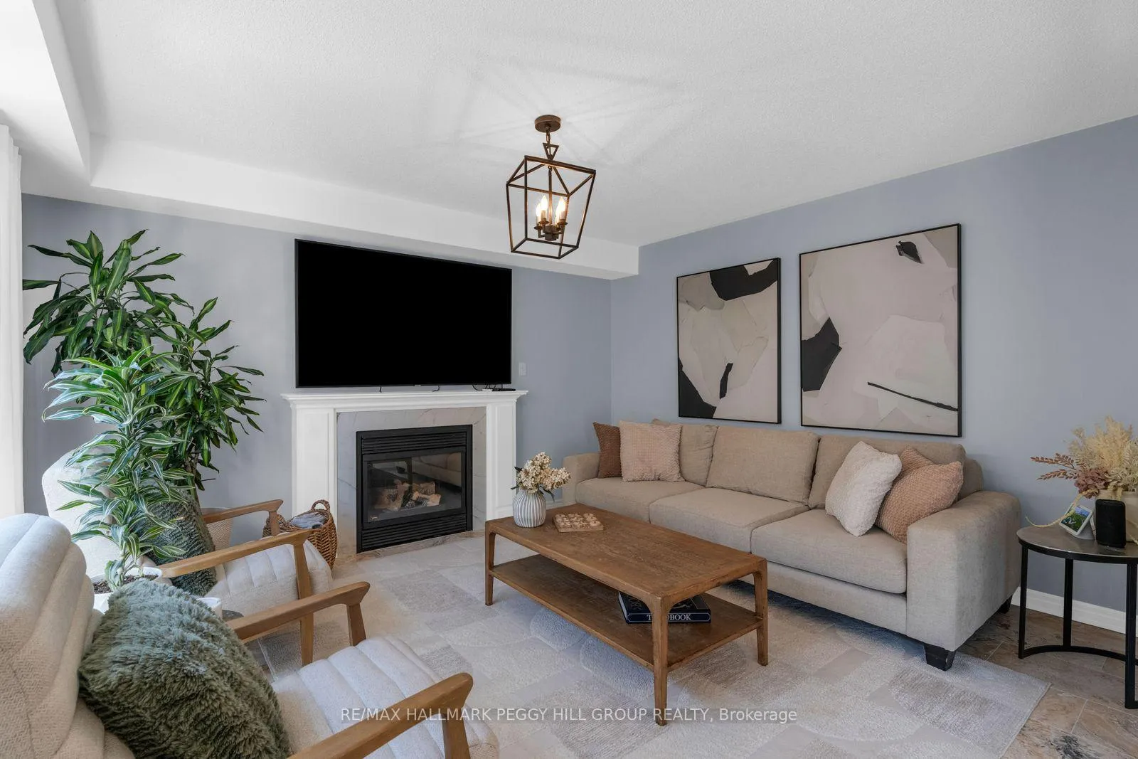 Photo 8 of 15 Brookwood Drive, Barrie, 400 West — HOMEH