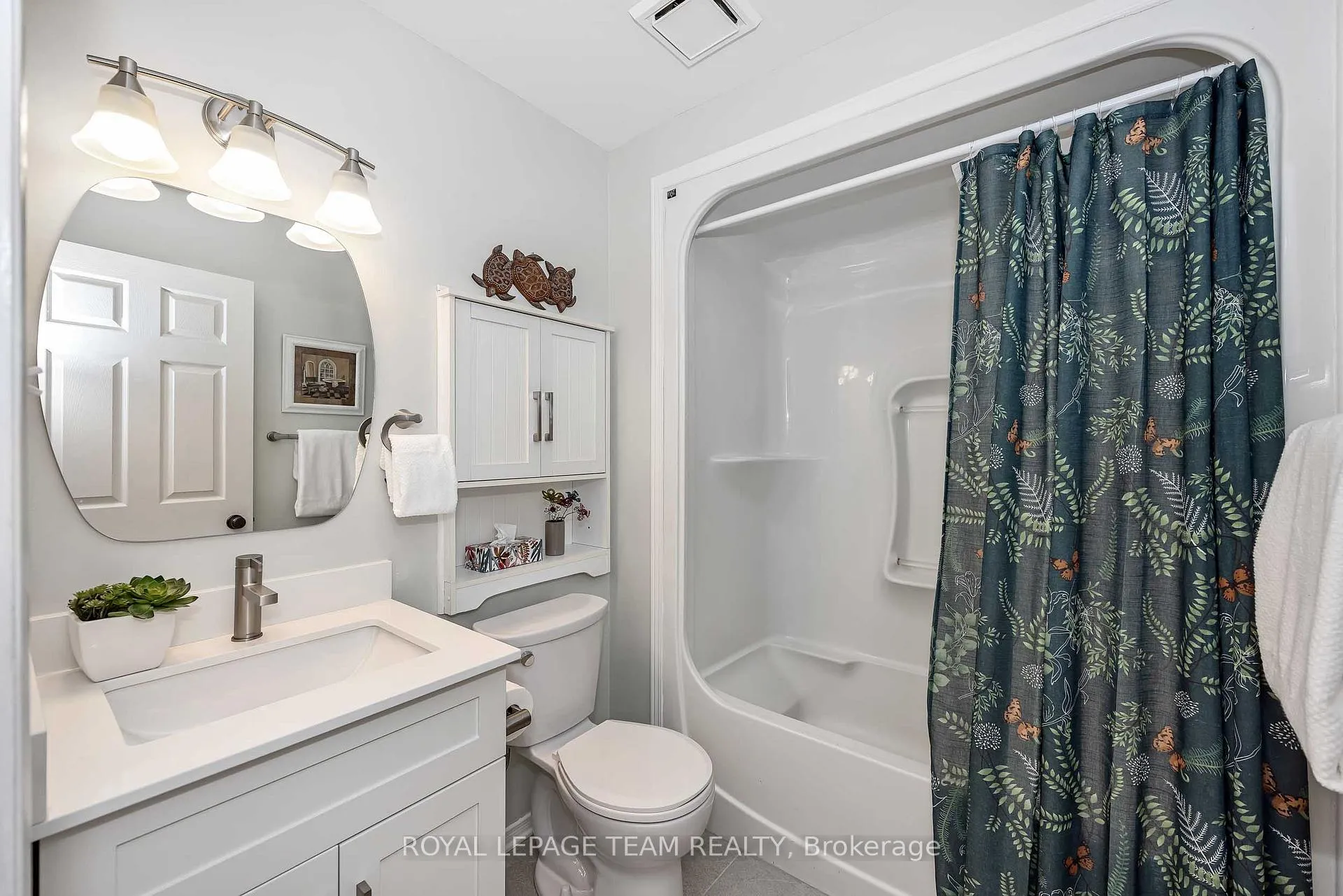 Photo 23 of 6515 Waddion Drive, Ottawa, Greely — HOMEH