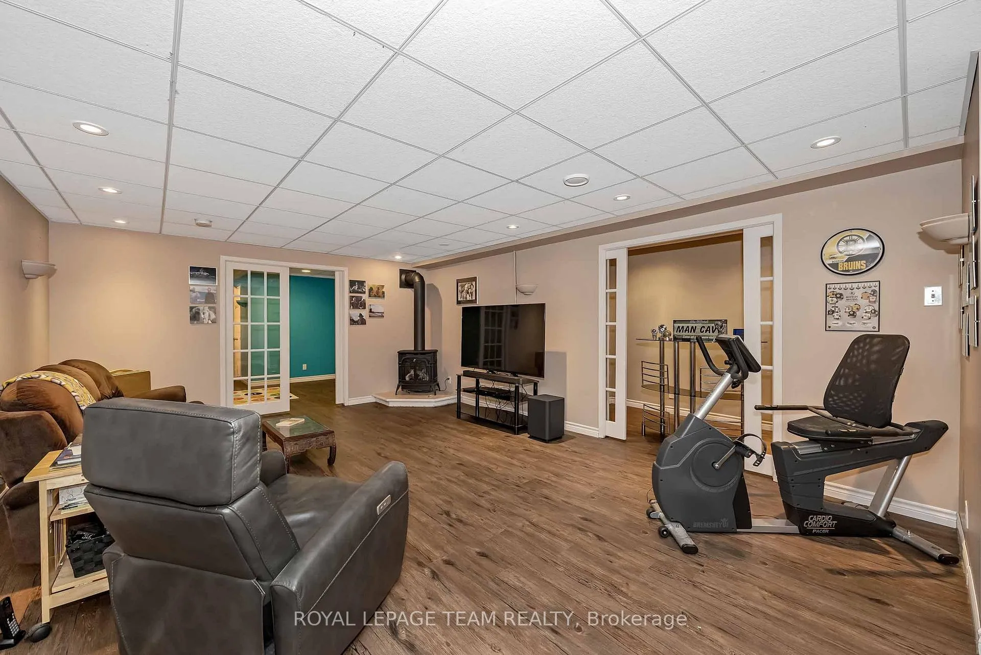 Photo 24 of 6515 Waddion Drive, Ottawa, Greely — HOMEH