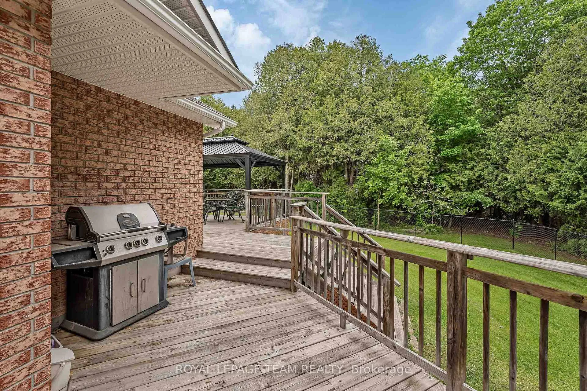 Photo 32 of 6515 Waddion Drive, Ottawa, Greely — HOMEH