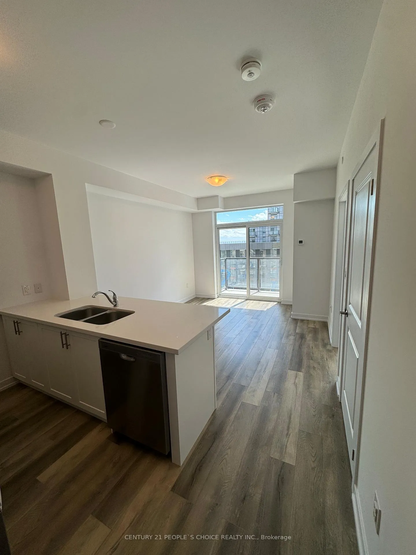 Photo 11 of Unit 532, 10 Mallard Trail, Hamilton, Waterdown — HOMEH