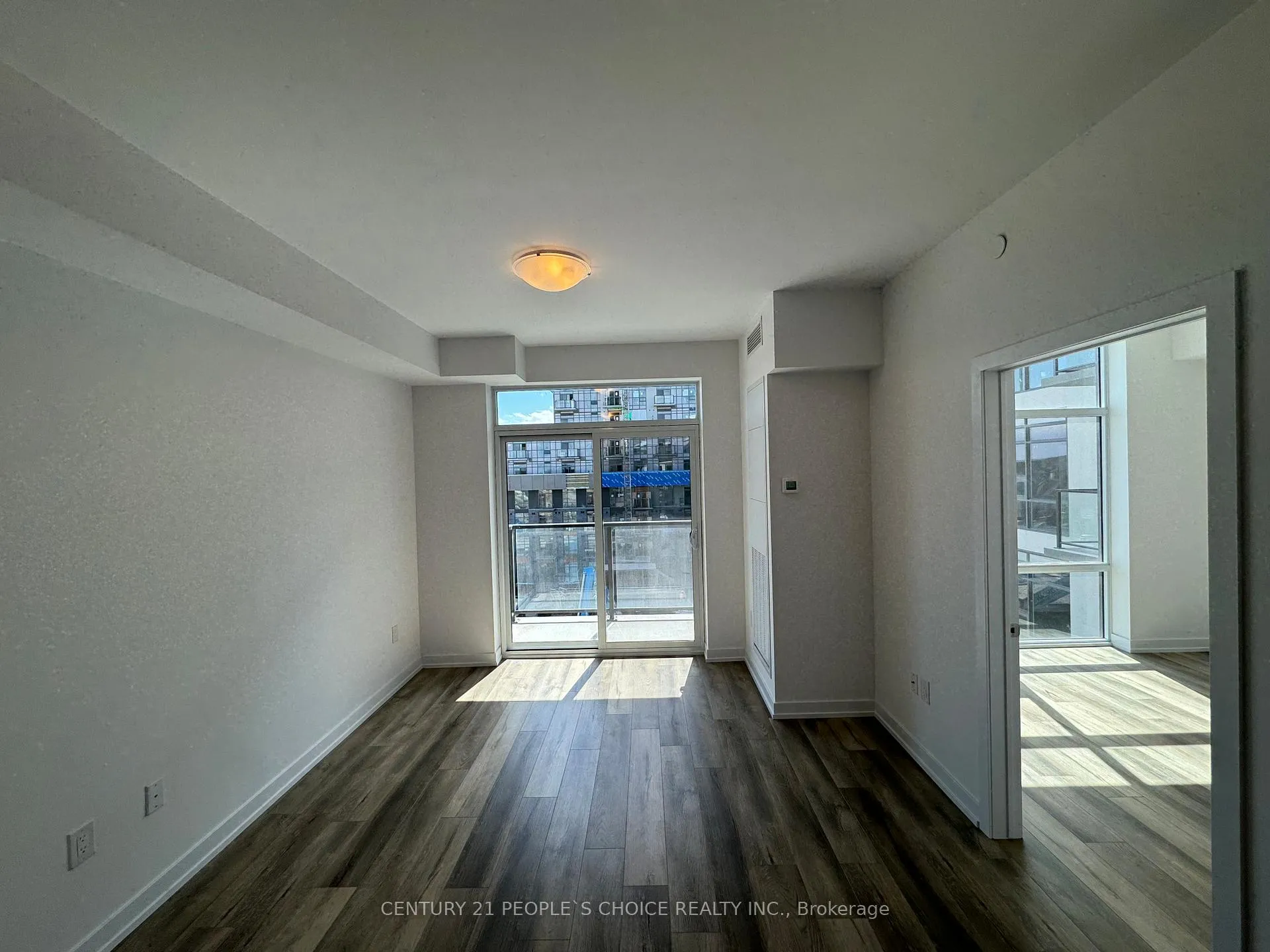 Photo 14 of Unit 532, 10 Mallard Trail, Hamilton, Waterdown — HOMEH