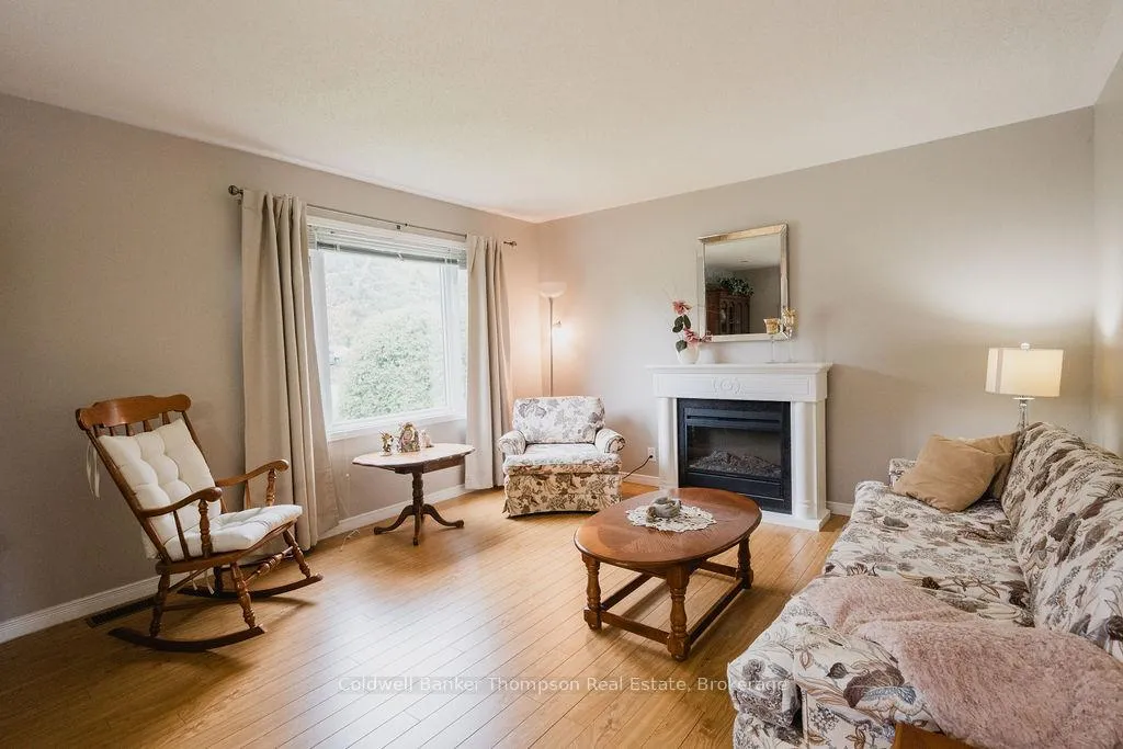 Photo 12 of 35 John Street, Sundridge — HOMEH