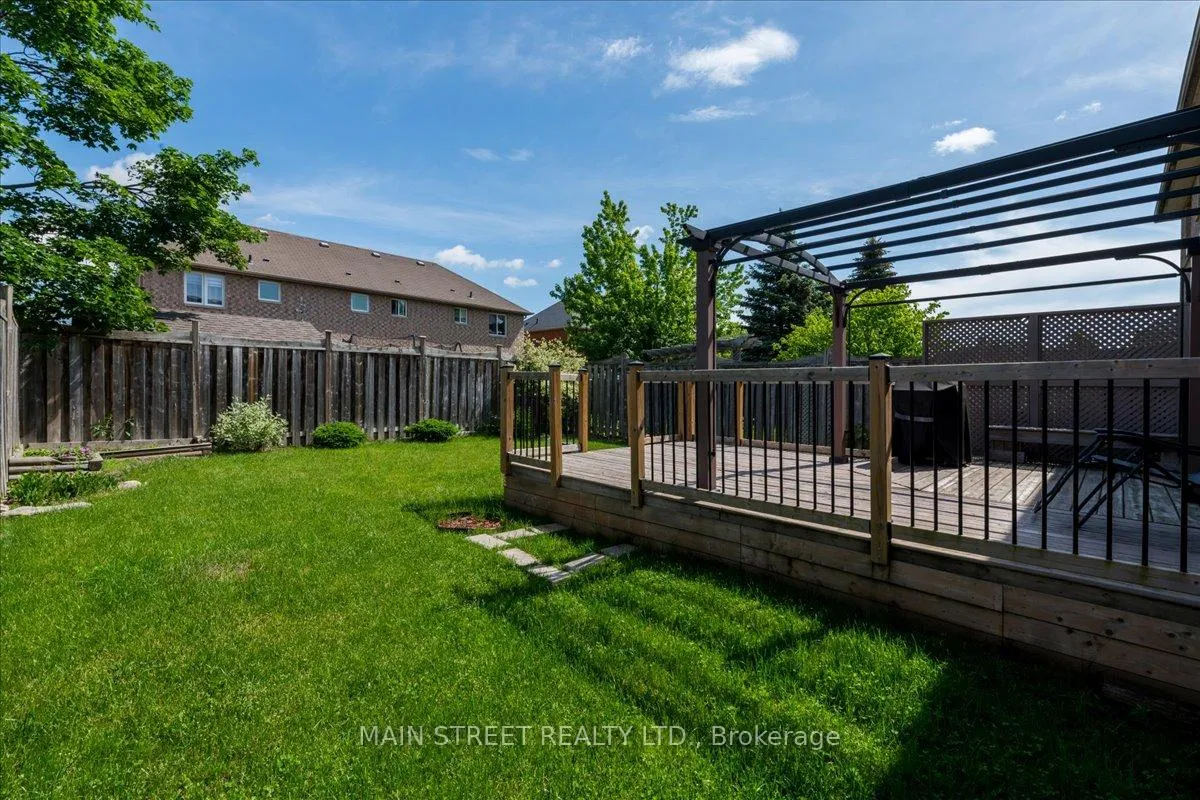 Photo 3 of 128 Tunbridge Road, Barrie, Georgian Drive — HOMEH