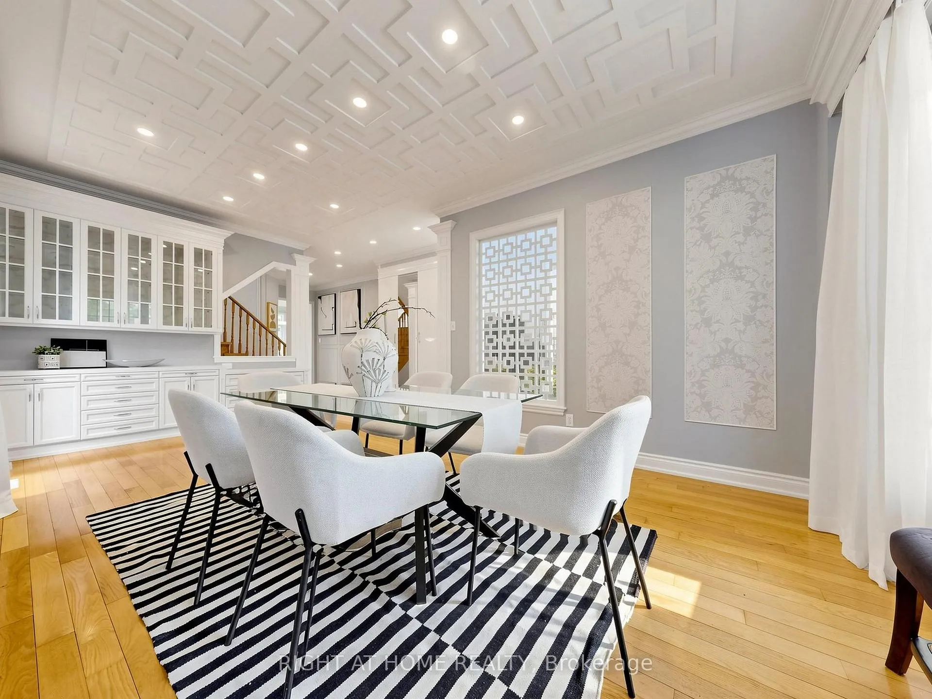 Photo 6 of 142 Alfred Smith Way, Newmarket, Woodland Hill — HOMEH