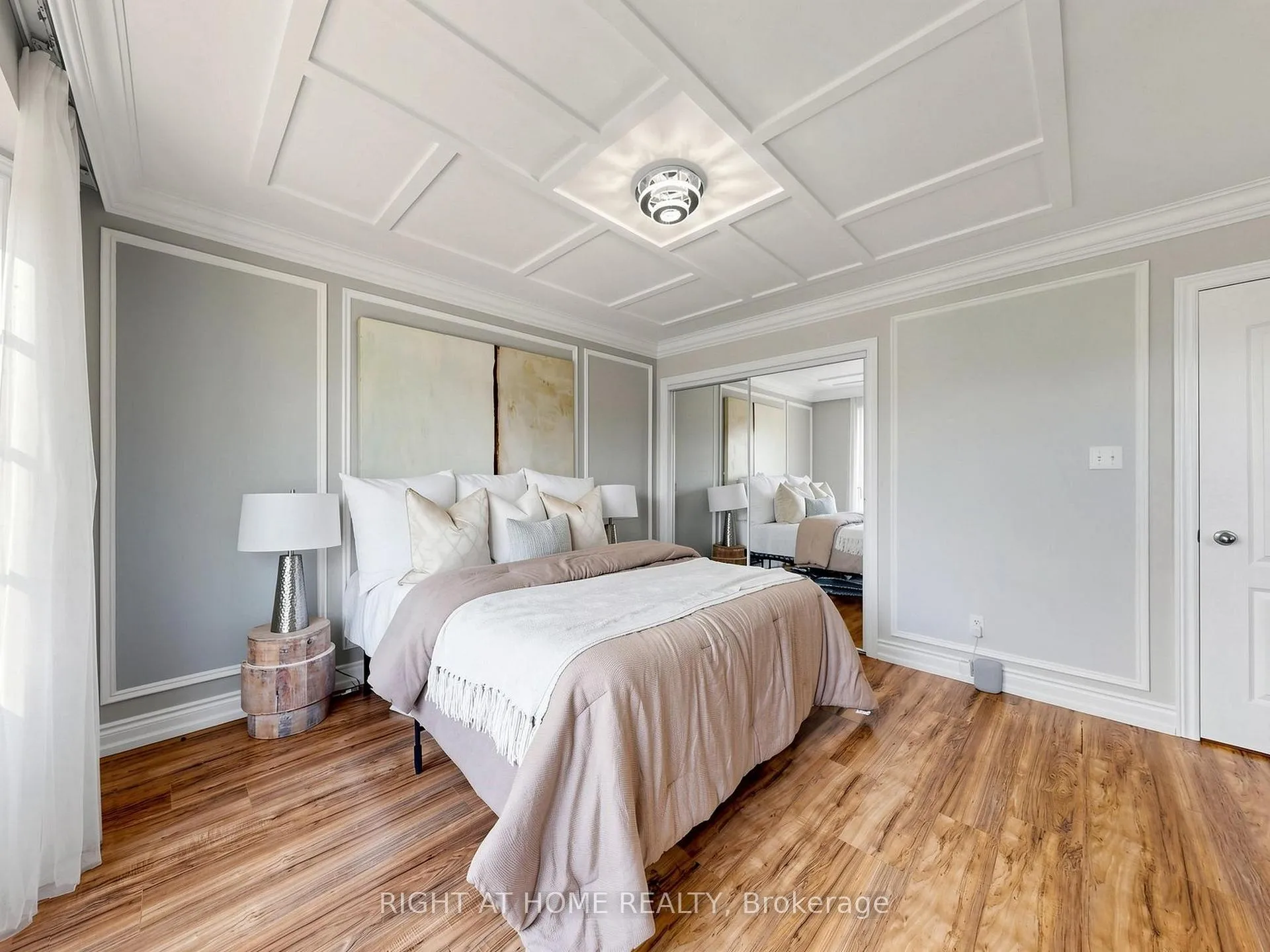 Photo 25 of 142 Alfred Smith Way, Newmarket, Woodland Hill — HOMEH