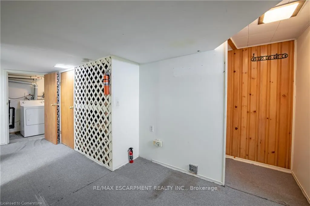 Photo 13 of 136 Glen Road, Hamilton, Westdale — HOMEH
