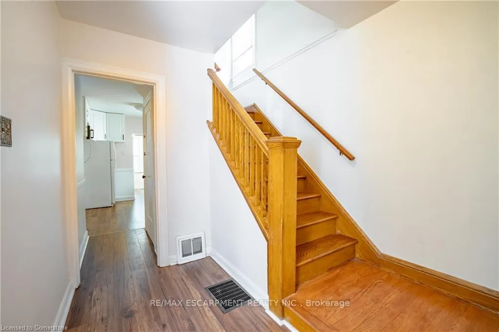 Photo 23 of 136 Glen Road, Hamilton, Westdale — HOMEH