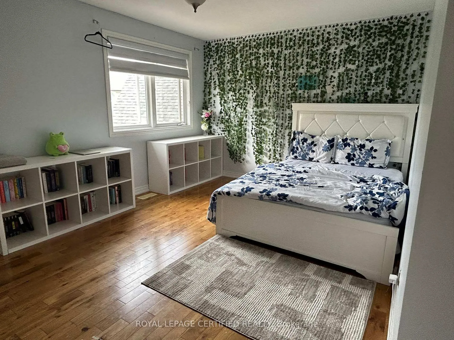Photo 12 of 197 Joshua Avenue, Hamilton, Ancaster — HOMEH