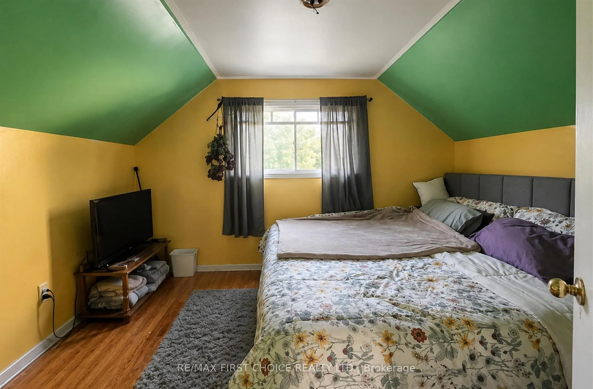 Photo 7 of 602 Third Street W, Fort Frances — HOMEH