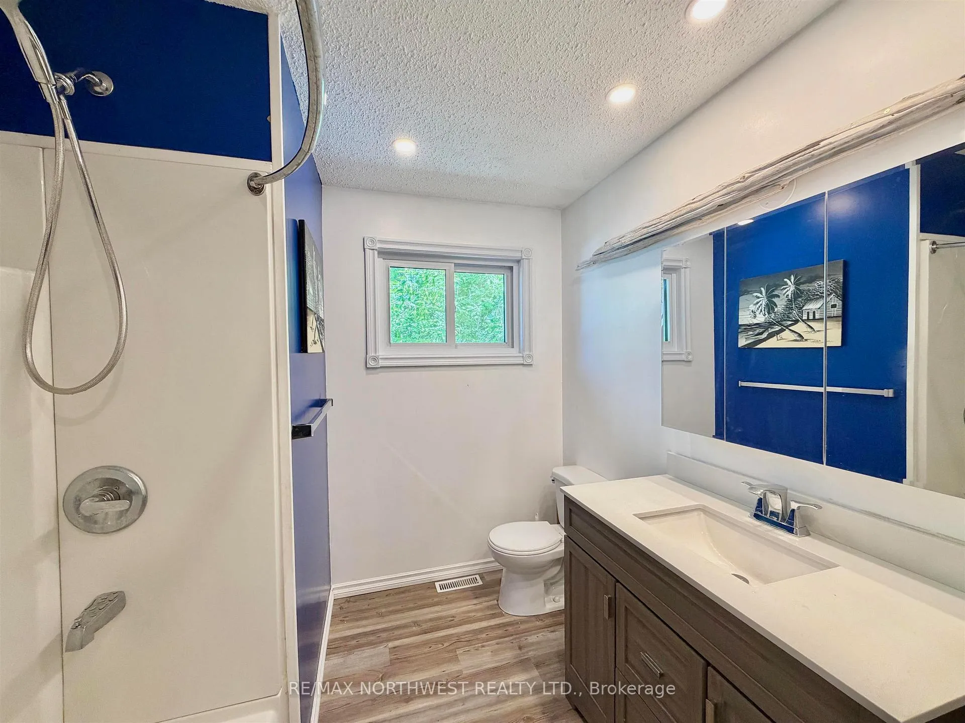 Photo 16 of 73 Norman Drive, Kenora, Norman — HOMEH