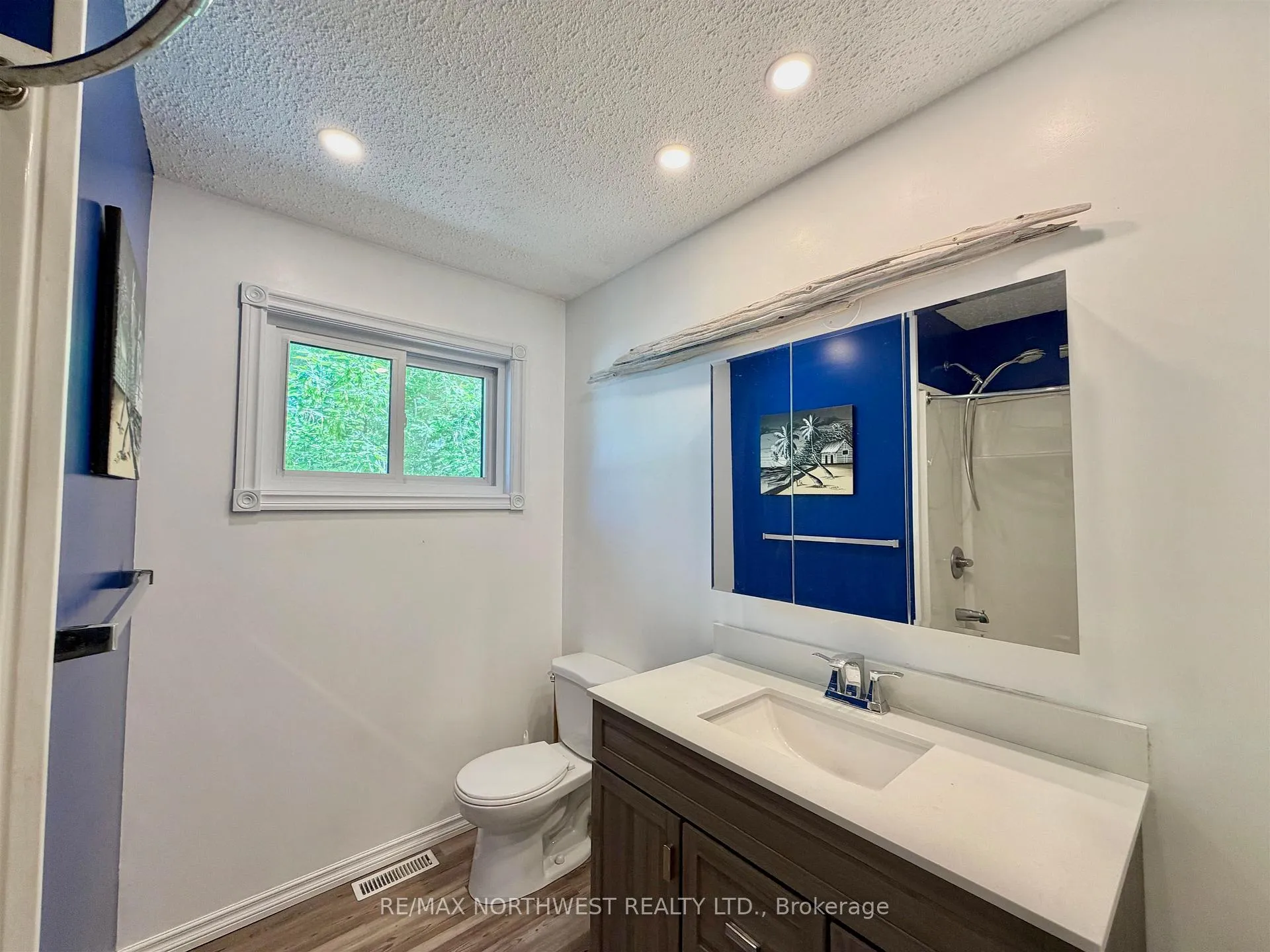 Photo 17 of 73 Norman Drive, Kenora, Norman — HOMEH