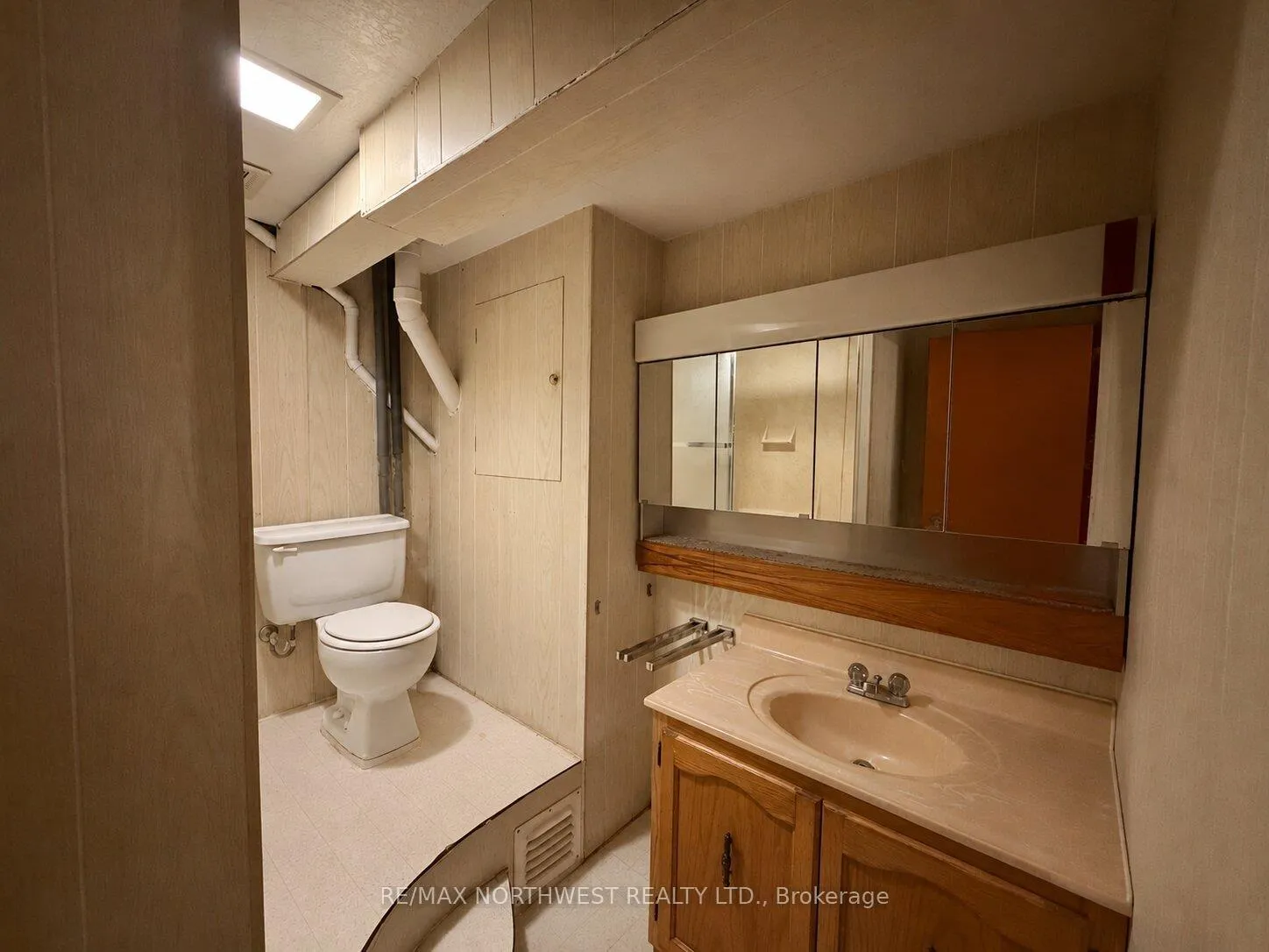 Photo 24 of 73 Norman Drive, Kenora, Norman — HOMEH
