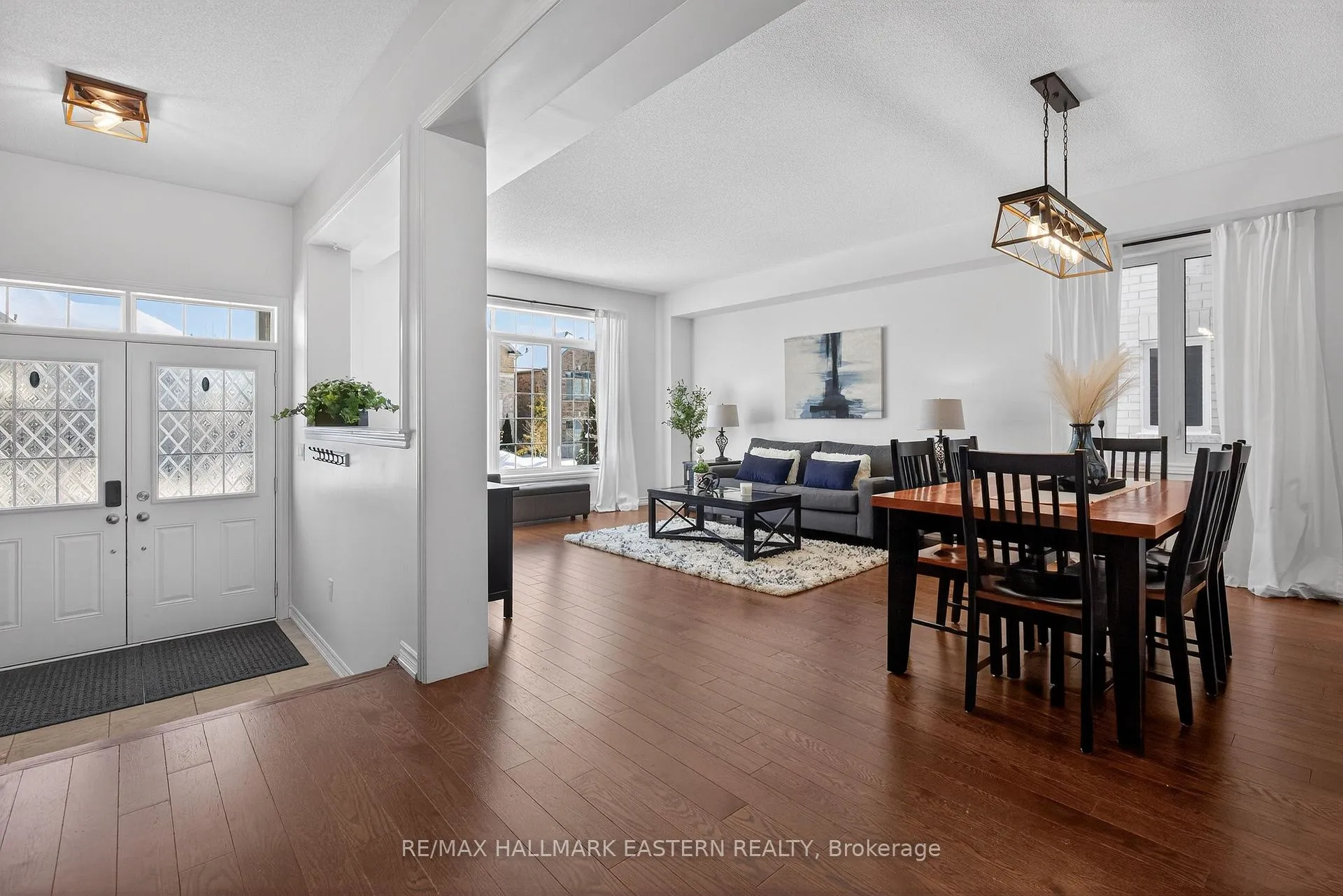 Photo 2 of 141 Highlands Boulevard, Cavan Monaghan, Cavan Twp — HOMEH