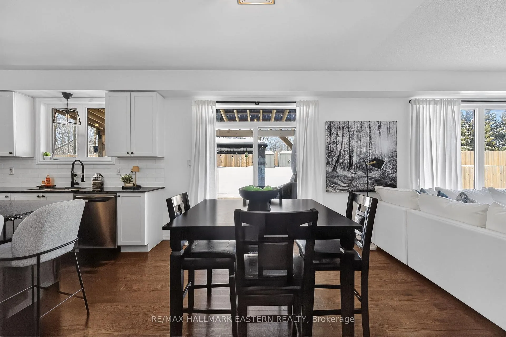 Photo 13 of 141 Highlands Boulevard, Cavan Monaghan, Cavan Twp — HOMEH
