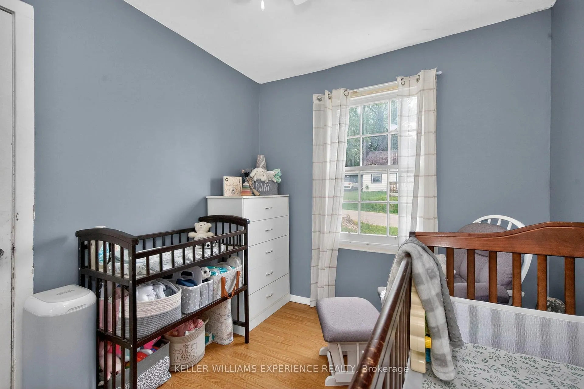 Photo 13 of 10 Argyle Avenue, Orillia — HOMEH