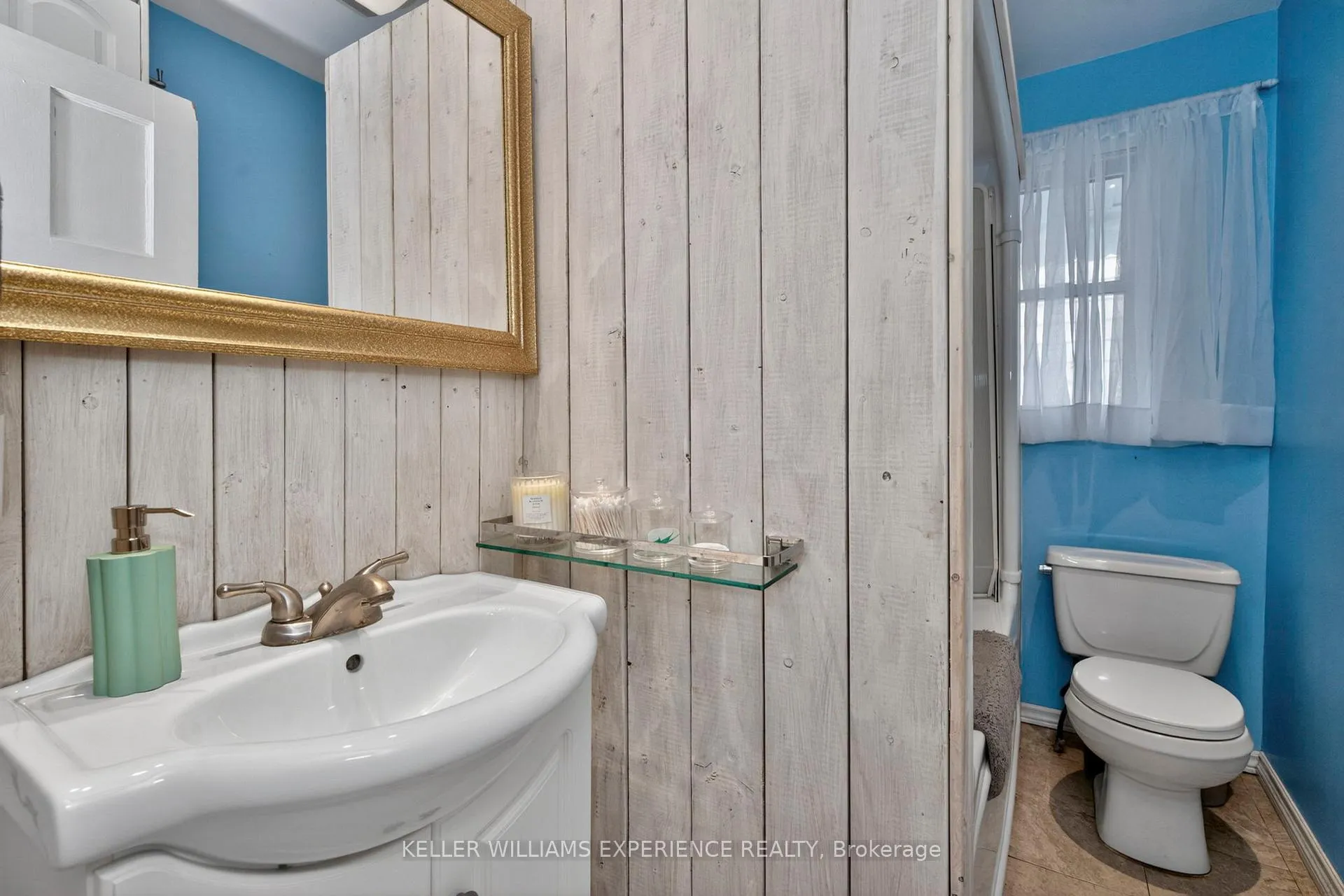 Photo 14 of 10 Argyle Avenue, Orillia — HOMEH