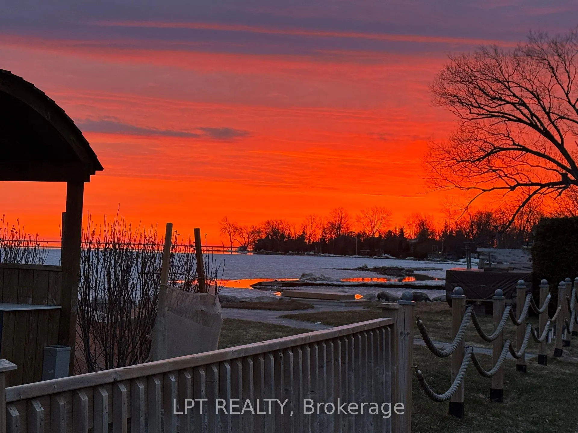 Photo 43 of 165 Lake Drive E, Georgina, Historic Lakeshore Communities — HOMEH