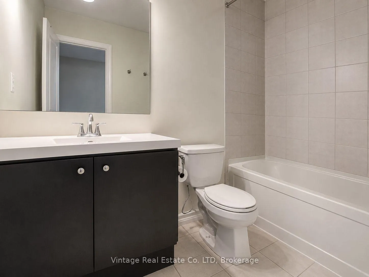 Photo 9 of 126 Christopher Road, Oakville, Glenorchy — HOMEH