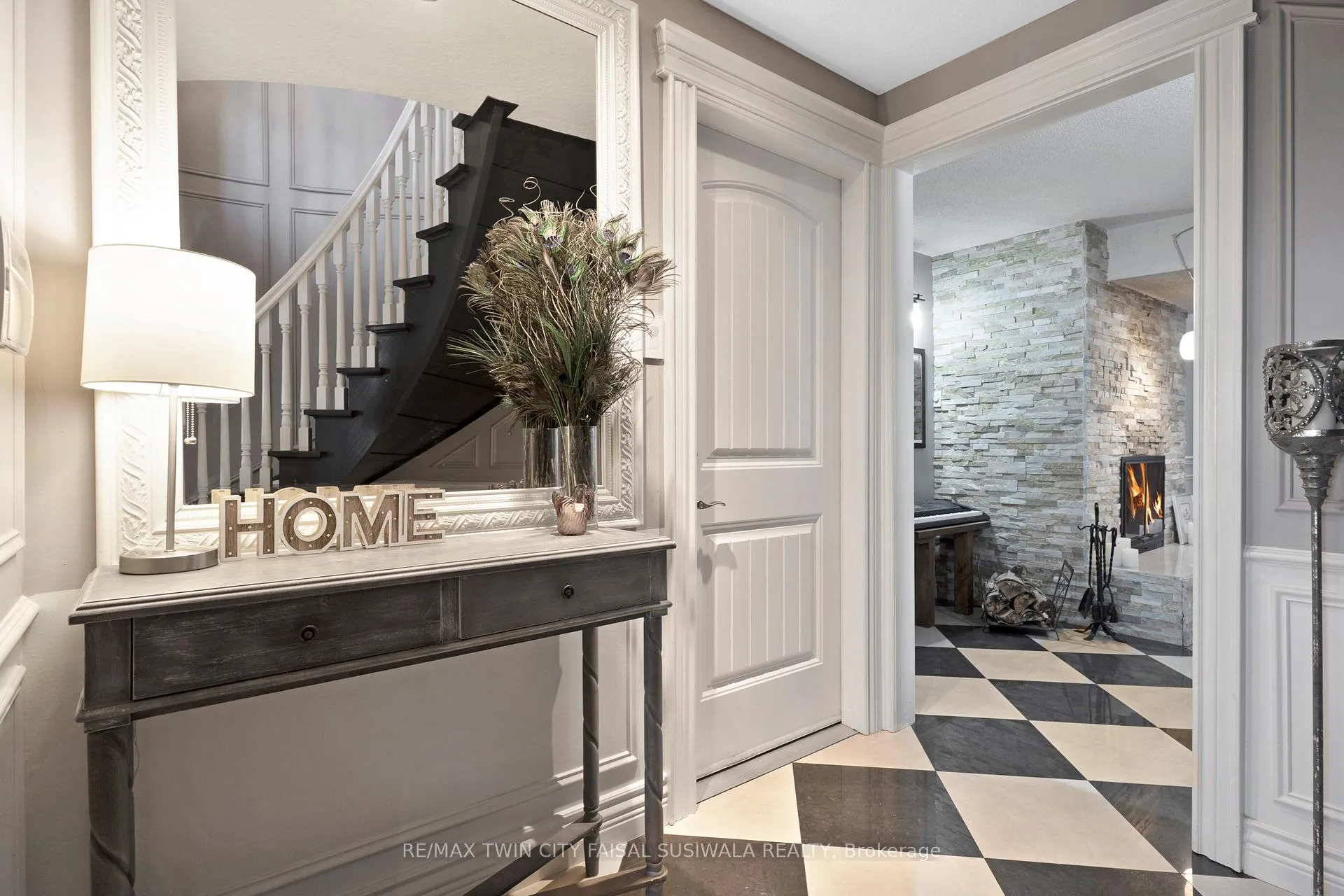 Photo 13 of 37 Yellow Birch Drive, Kitchener, Forest Heights — HOMEH